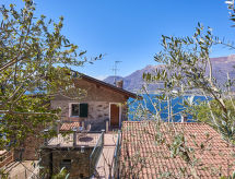 Holiday home Oro del Lario