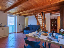 Holiday home Oro del Lario