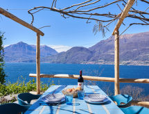Holiday home Oro del Lario