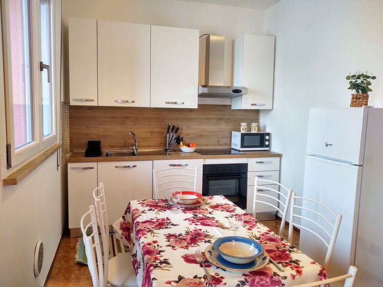 Search and Stay destination Bellano, Lombardia - Italy from AU$ 219. Condominio dei Giardini