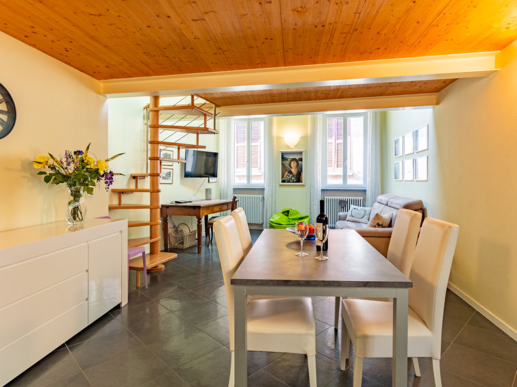 Search and Stay destination Bellano, Lombardia - Italy from AU$ 276. Baby