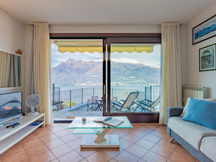 Centraal gelegen appartement Belvedere met meer- en bergzicht in Bellano in Bellano