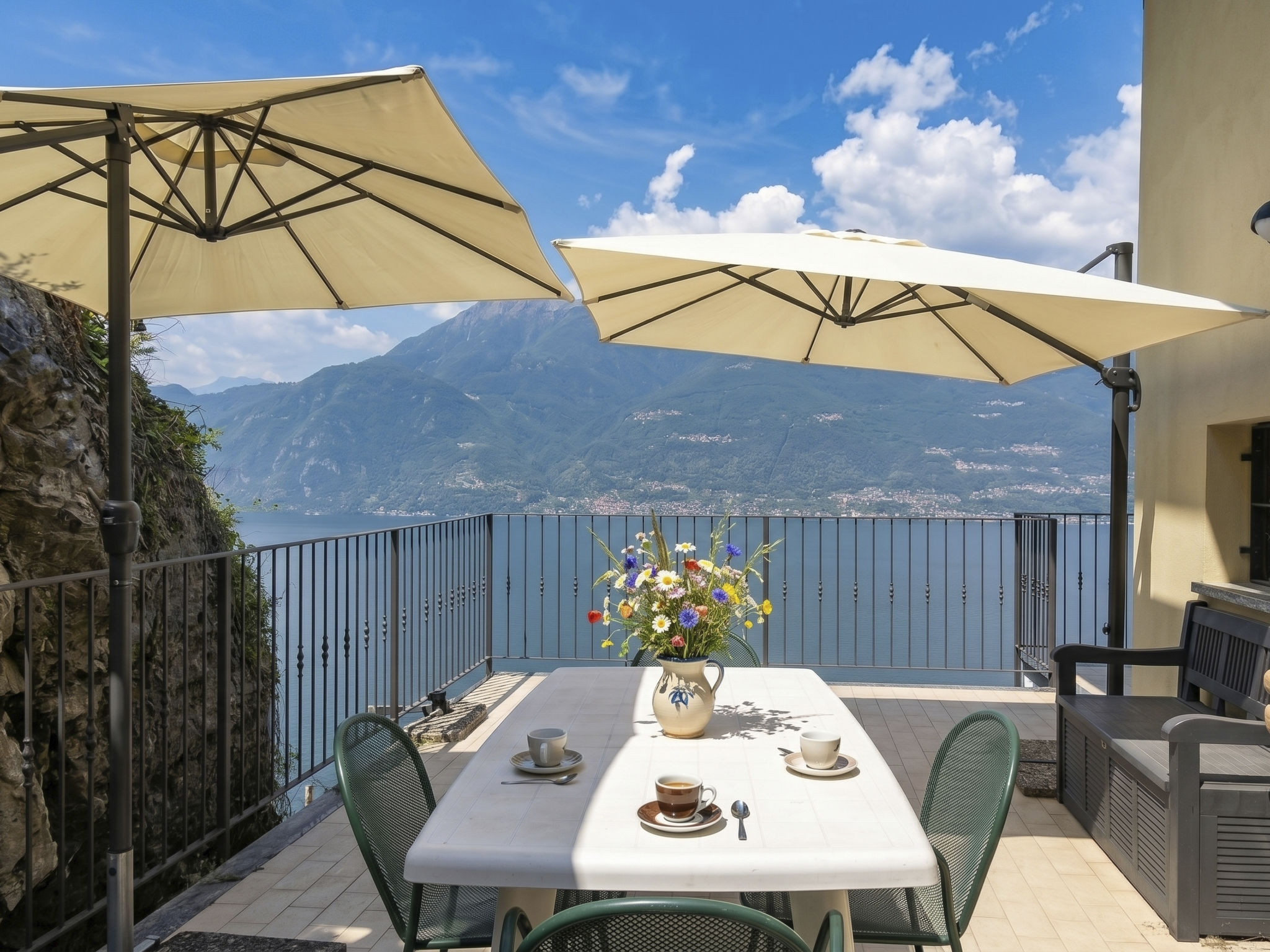 Photo of Riflesso del Lario