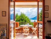 Sfeervol appartement met uitzicht op het Comomeer in Bellano - thumbnail 3