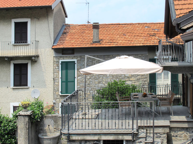 Search and Stay destination Gittana, Lombardia - Italy from AU$ 142. Rosa (VNA205)