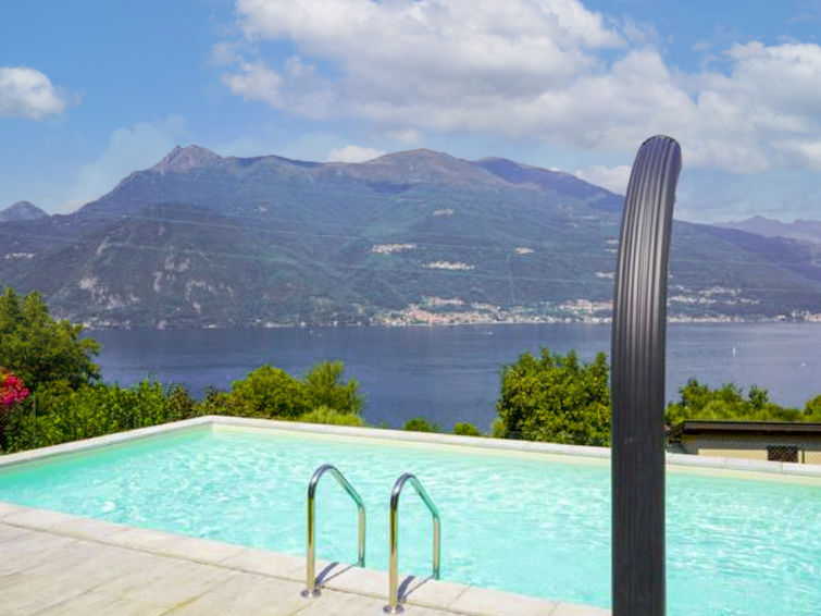 Search and Stay destination Regoledo, Lombardia - Italy from AU$ 269. Alloro
