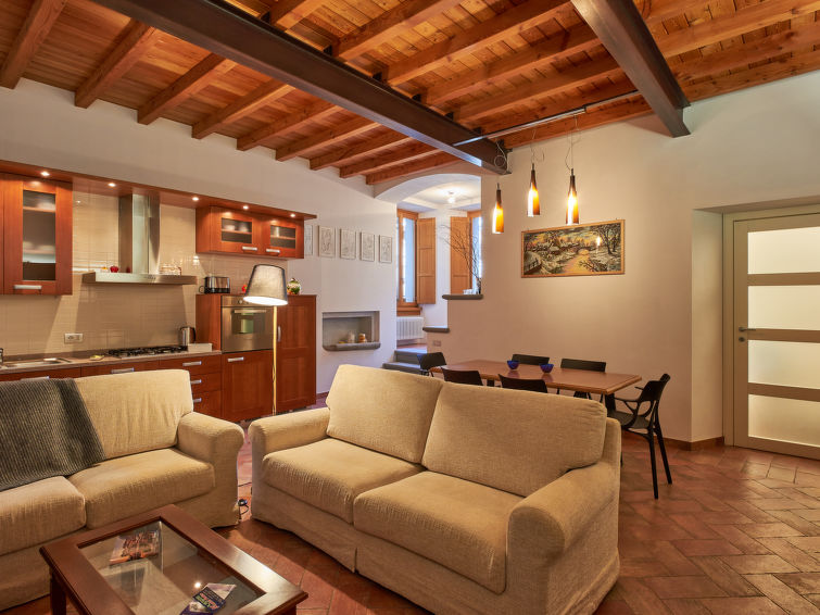 Search and Stay destination Lierna, Lombardia - Italy from AU$ 387. La Cascina