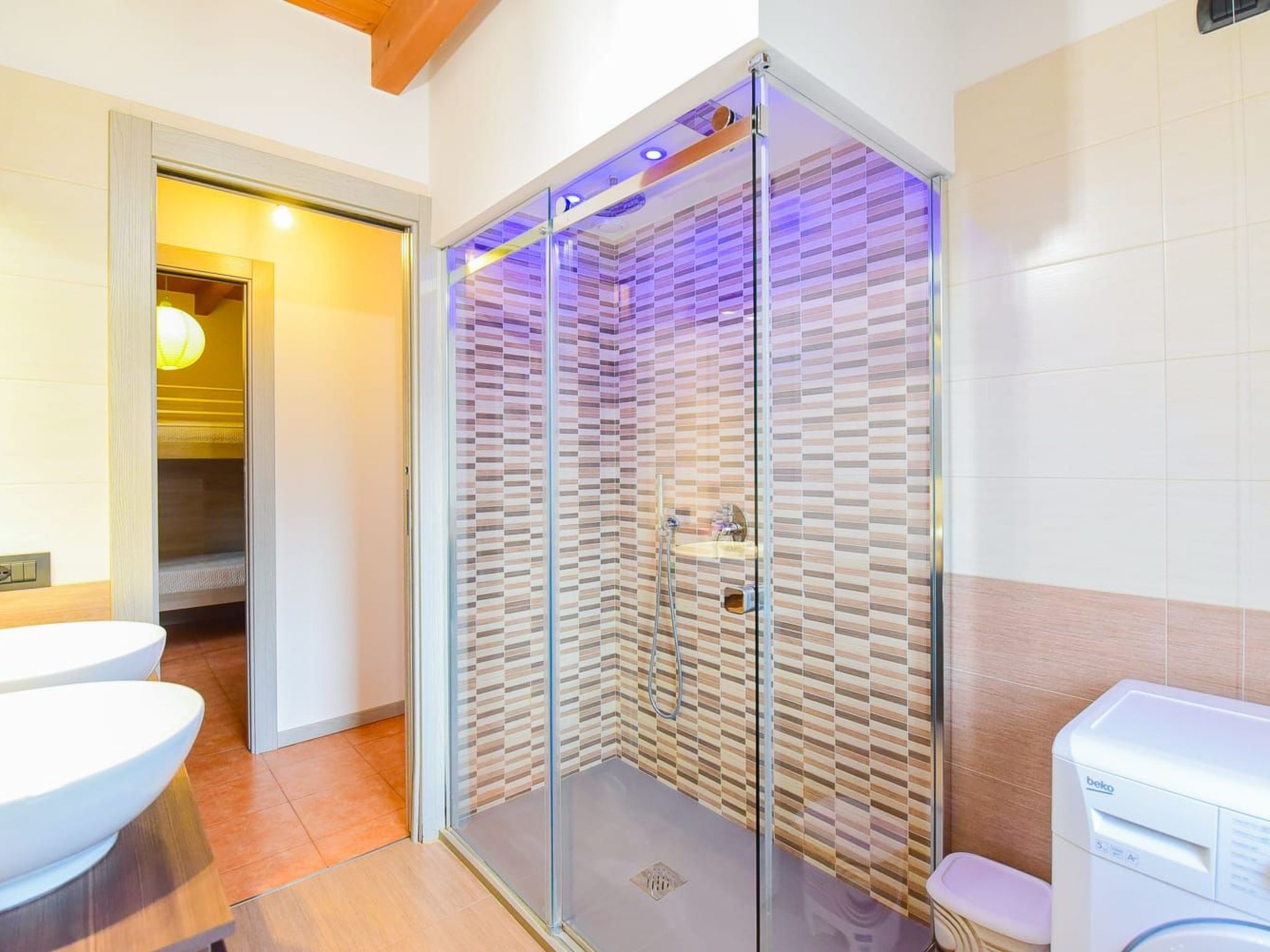 Jane e Jolie Haus privates Schwimmbad und Jacuzzi-Binnen