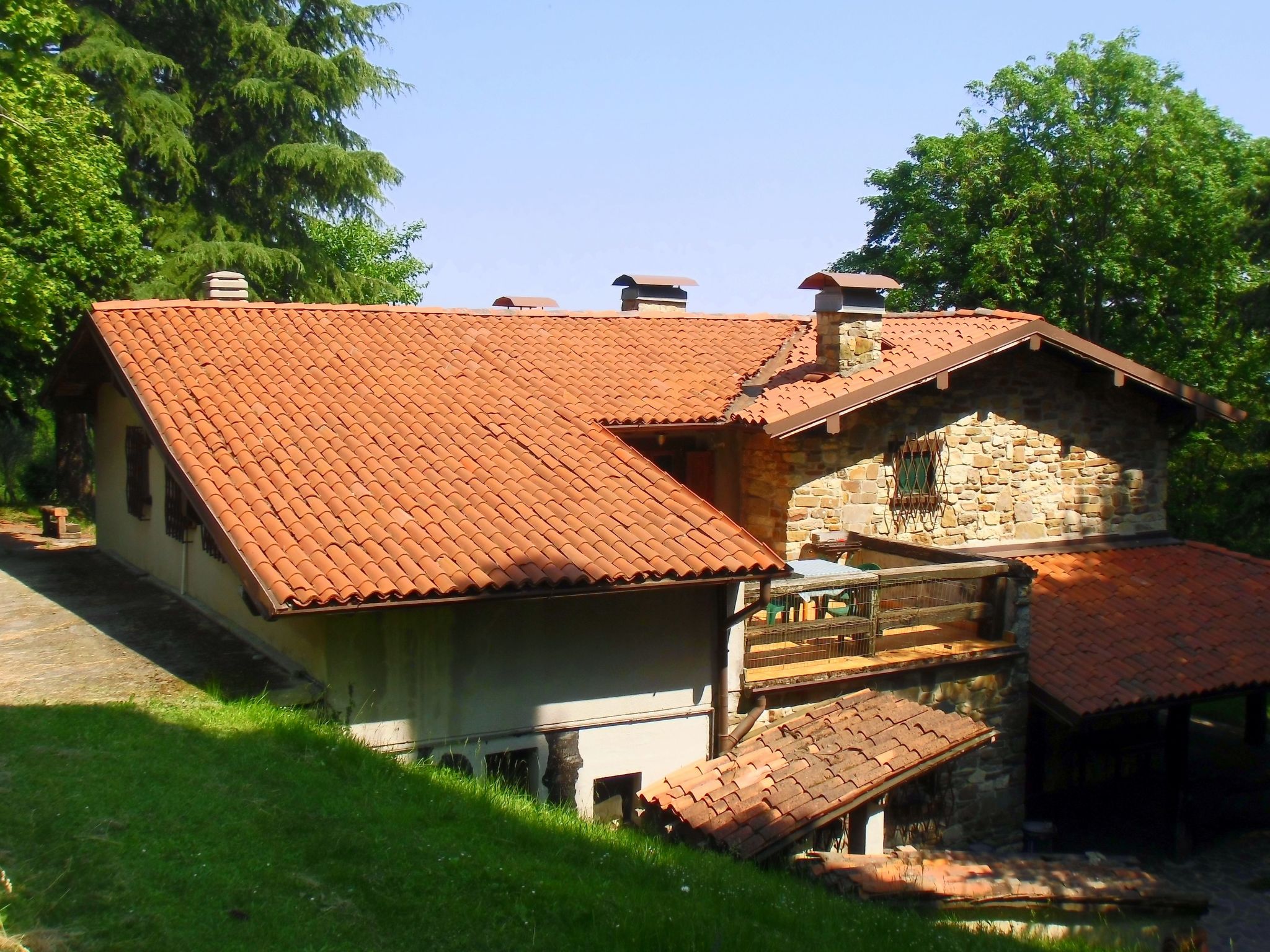 TaiObe - Fröhliches Partyhaus