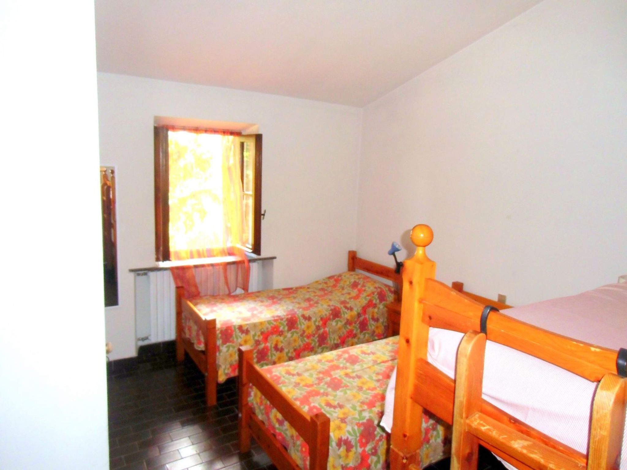 TaiObe - Fröhliches Partyhaus-Image-tags.info