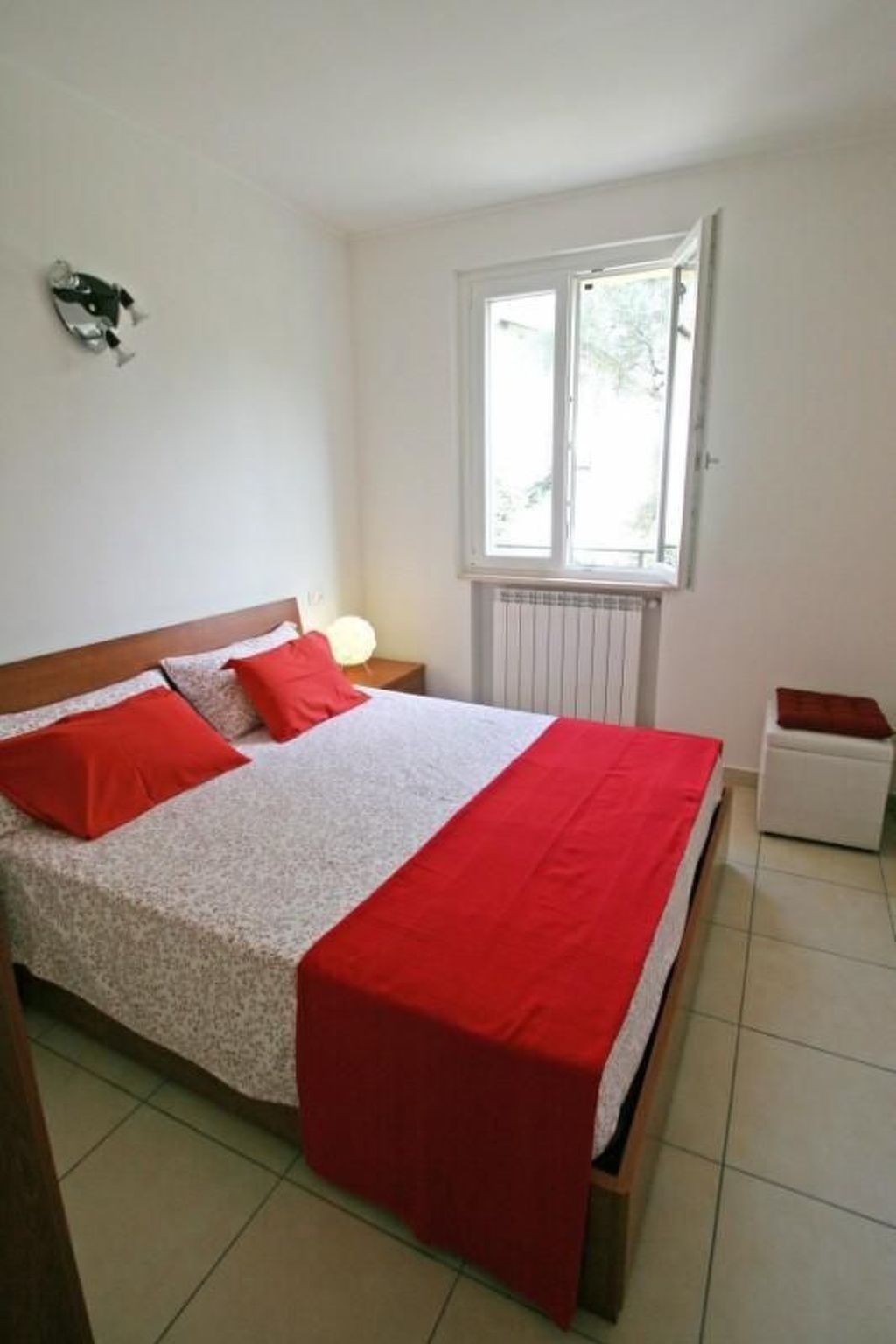 Villa zur alleinigen Nutzung mit 4 Wohnungen-Binnen