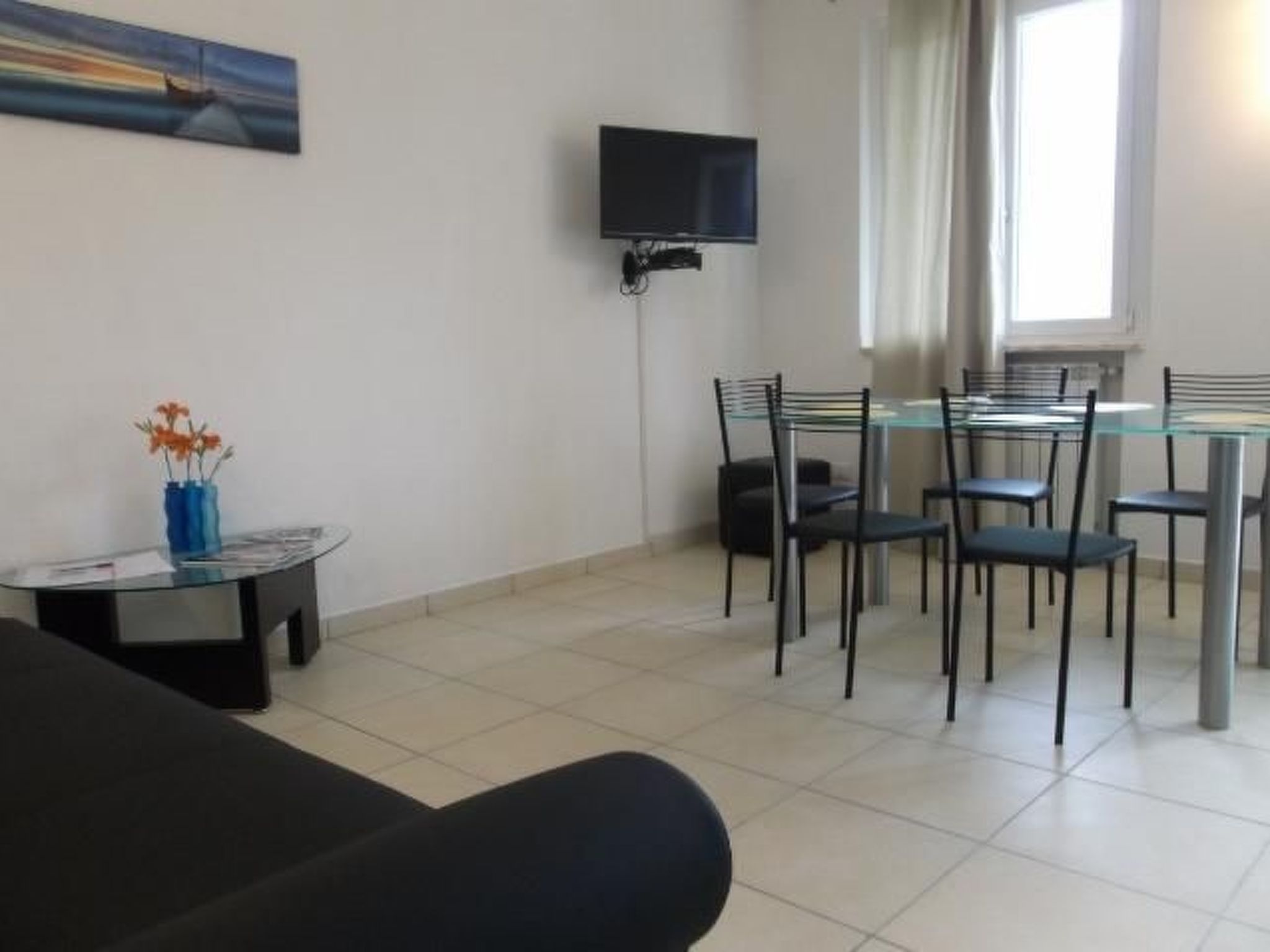 Villa zur alleinigen Nutzung mit 4 Wohnungen-Binnen