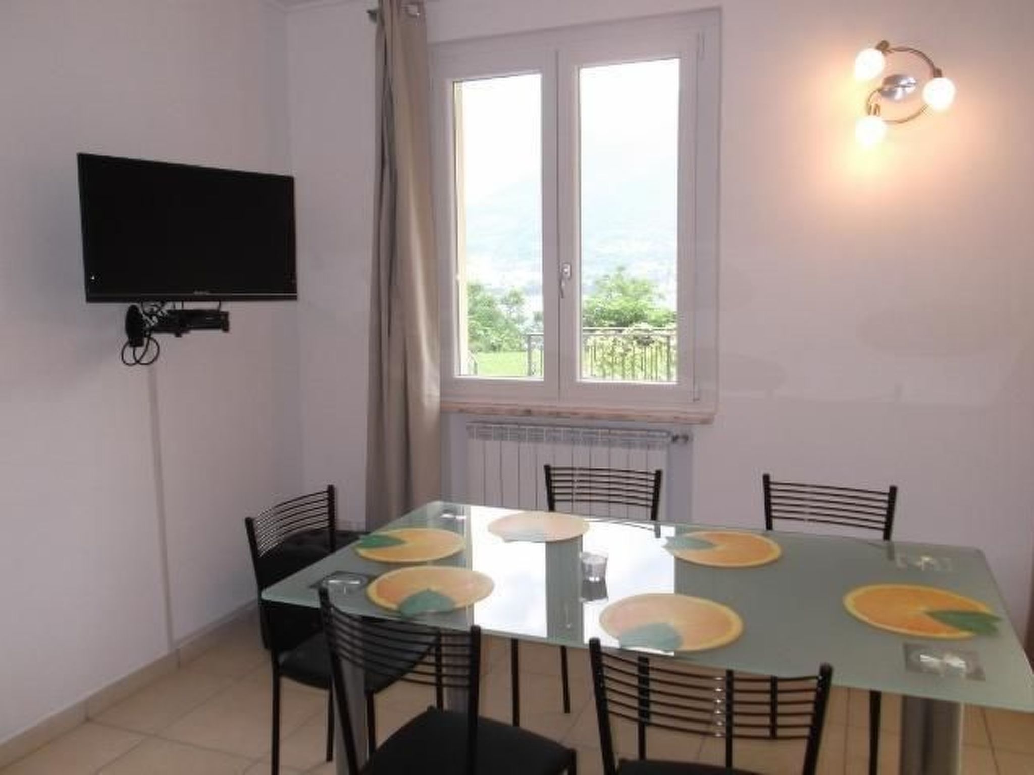 Villa zur alleinigen Nutzung mit 4 Wohnungen-Binnen