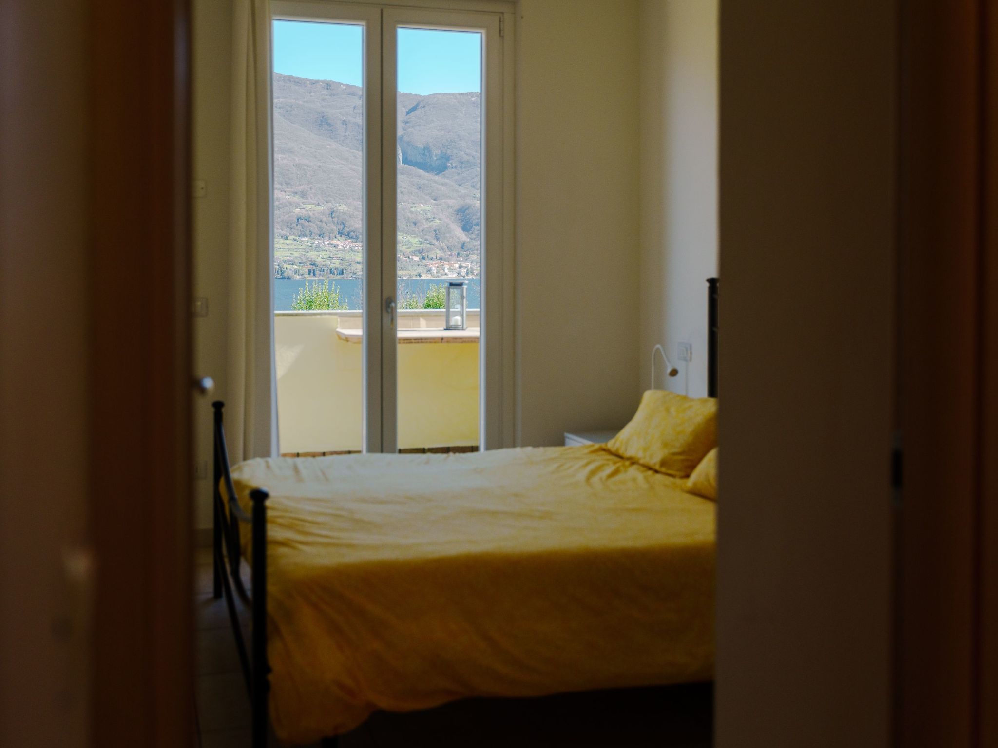 Villa zur alleinigen Nutzung mit 4 Wohnungen-Binnen