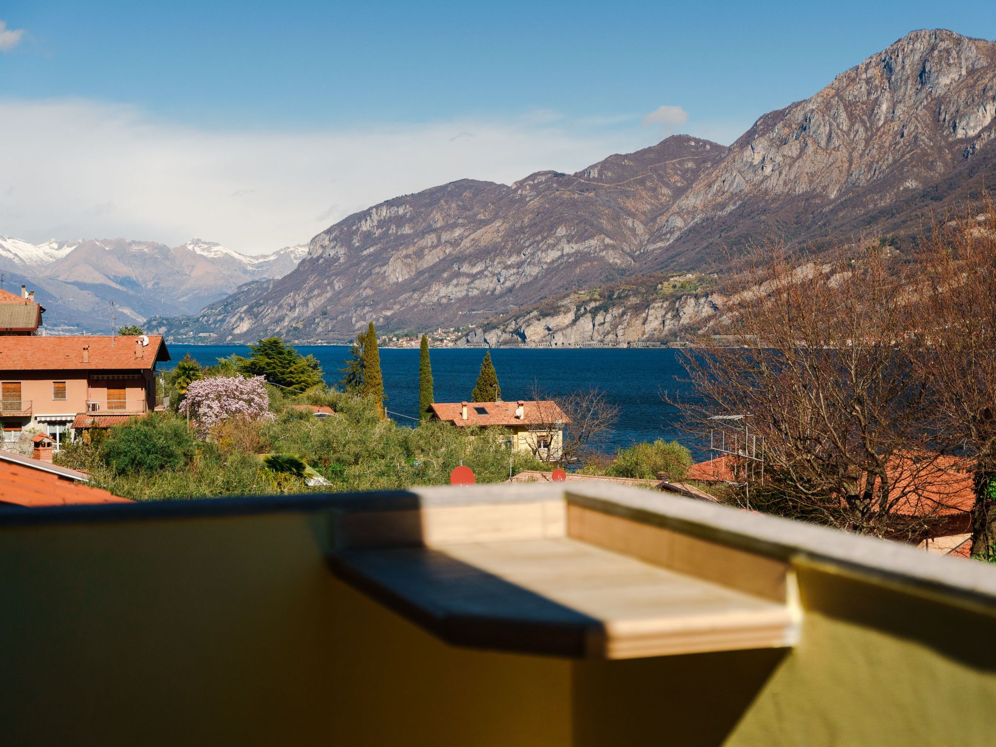 Villa zur alleinigen Nutzung mit 4 Wohnungen-Binnen