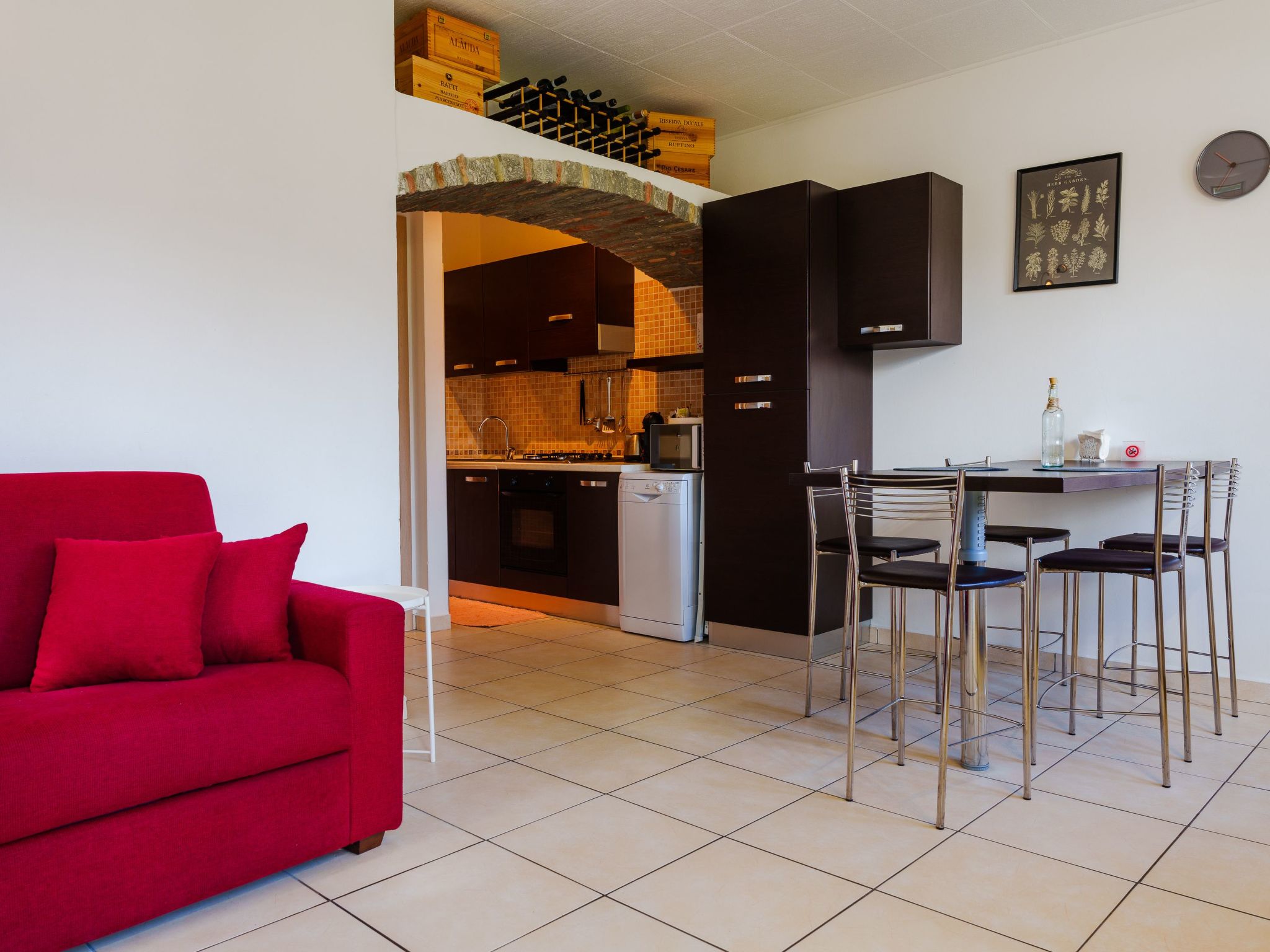 Villa zur alleinigen Nutzung mit 4 Wohnungen-Binnen