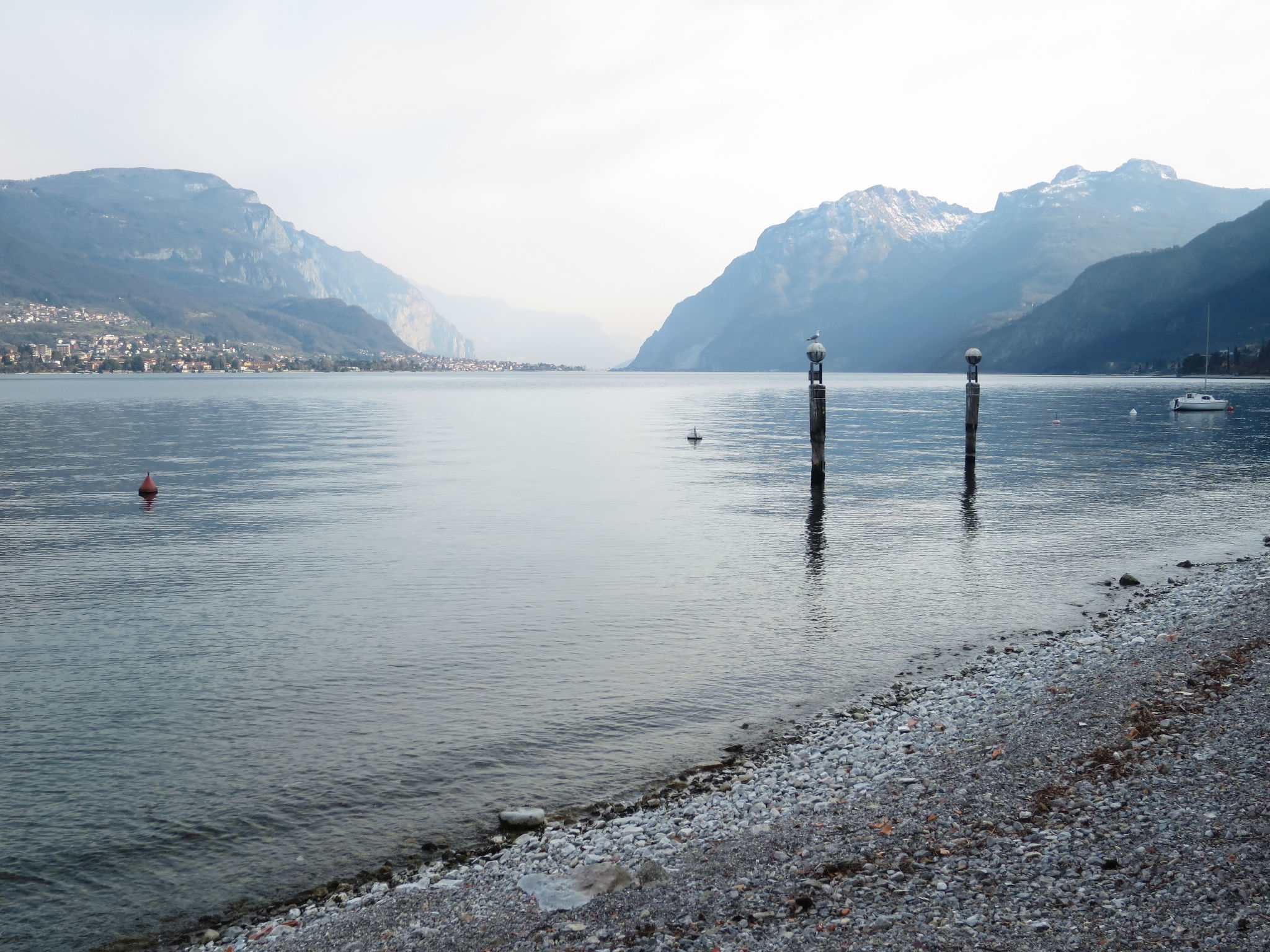 Villa zur alleinigen Nutzung mit 4 Wohnungen-Omgeving