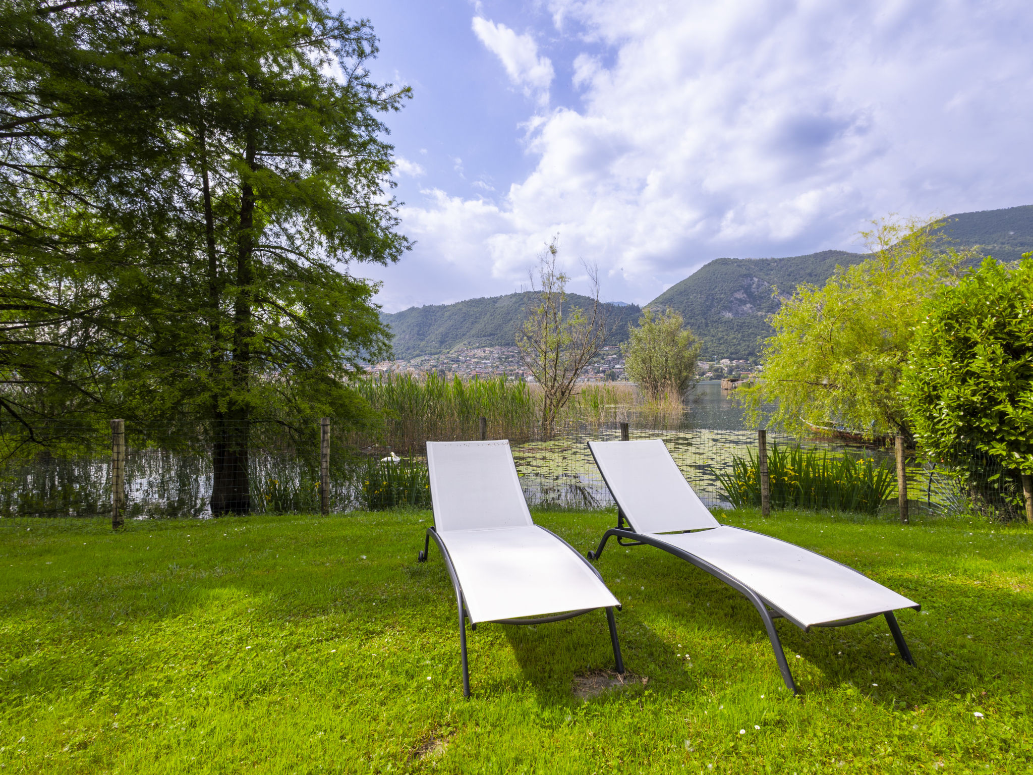 La Casetta sul Lago-Outside