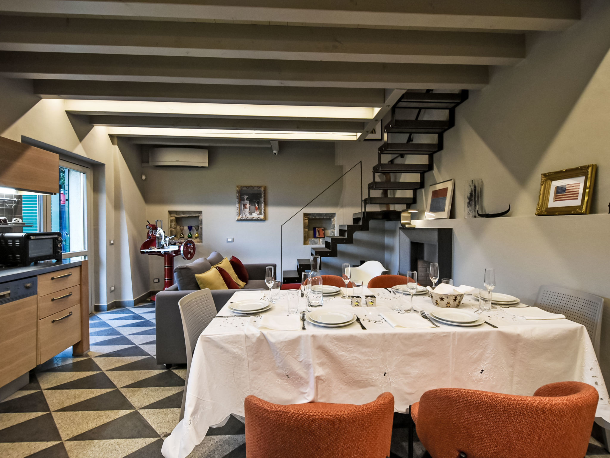 Kitchen / Dining Room