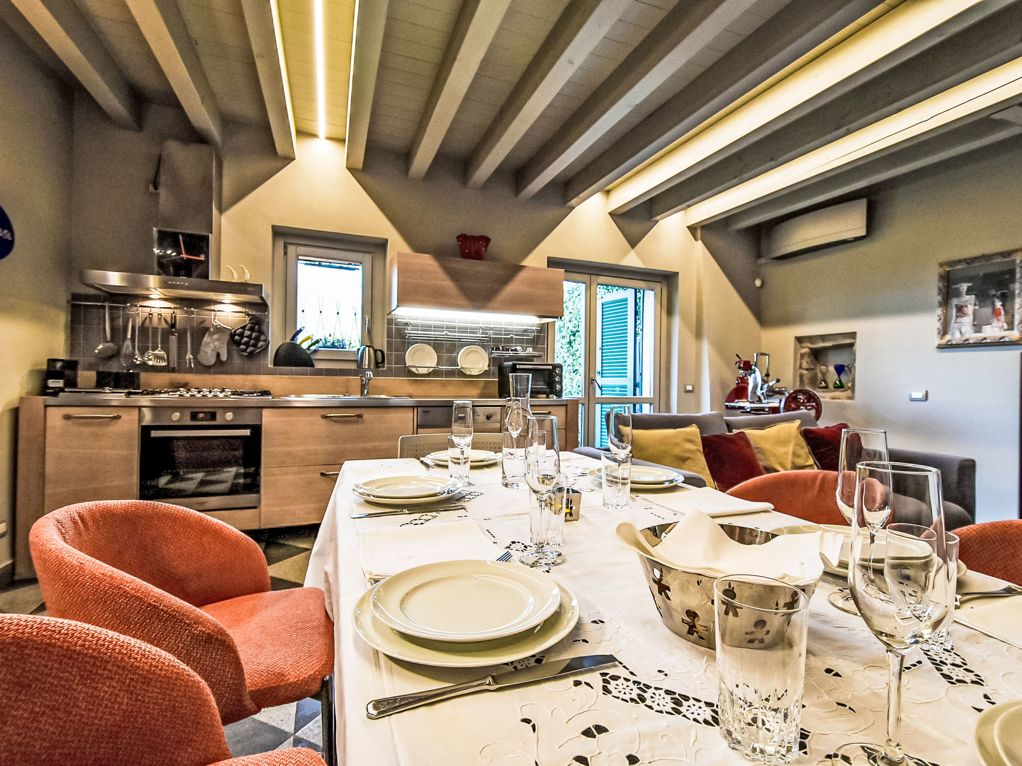 Kitchen / Dining Room