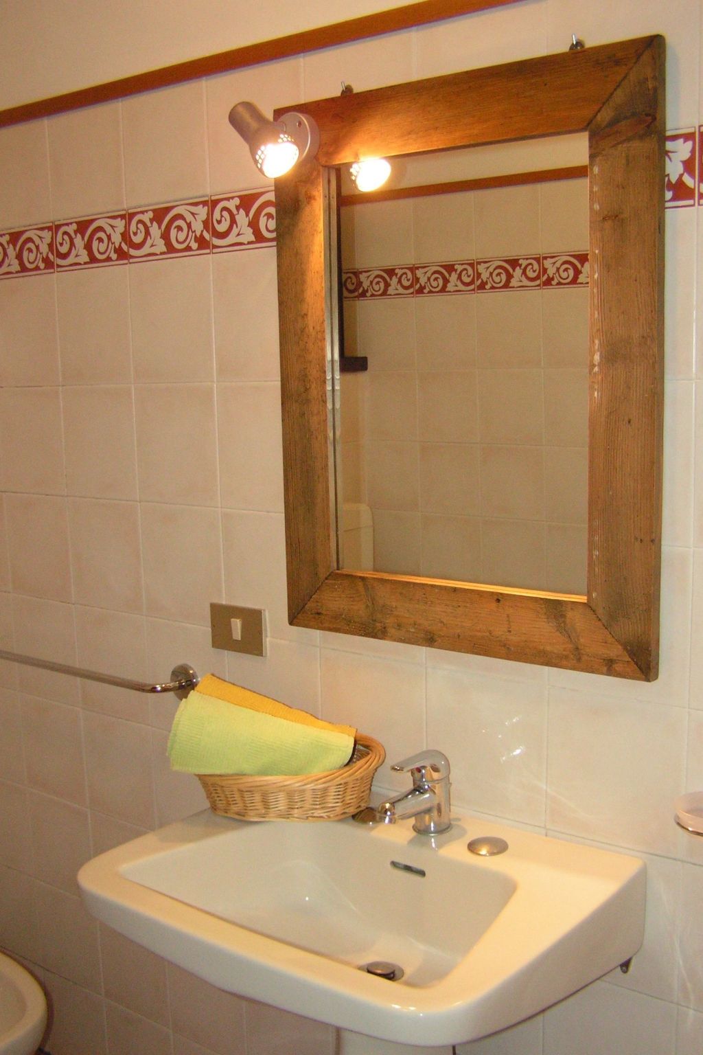 La Badia in Franciacorta 10 min. vom Iseosee entfernt-Image-tags.info