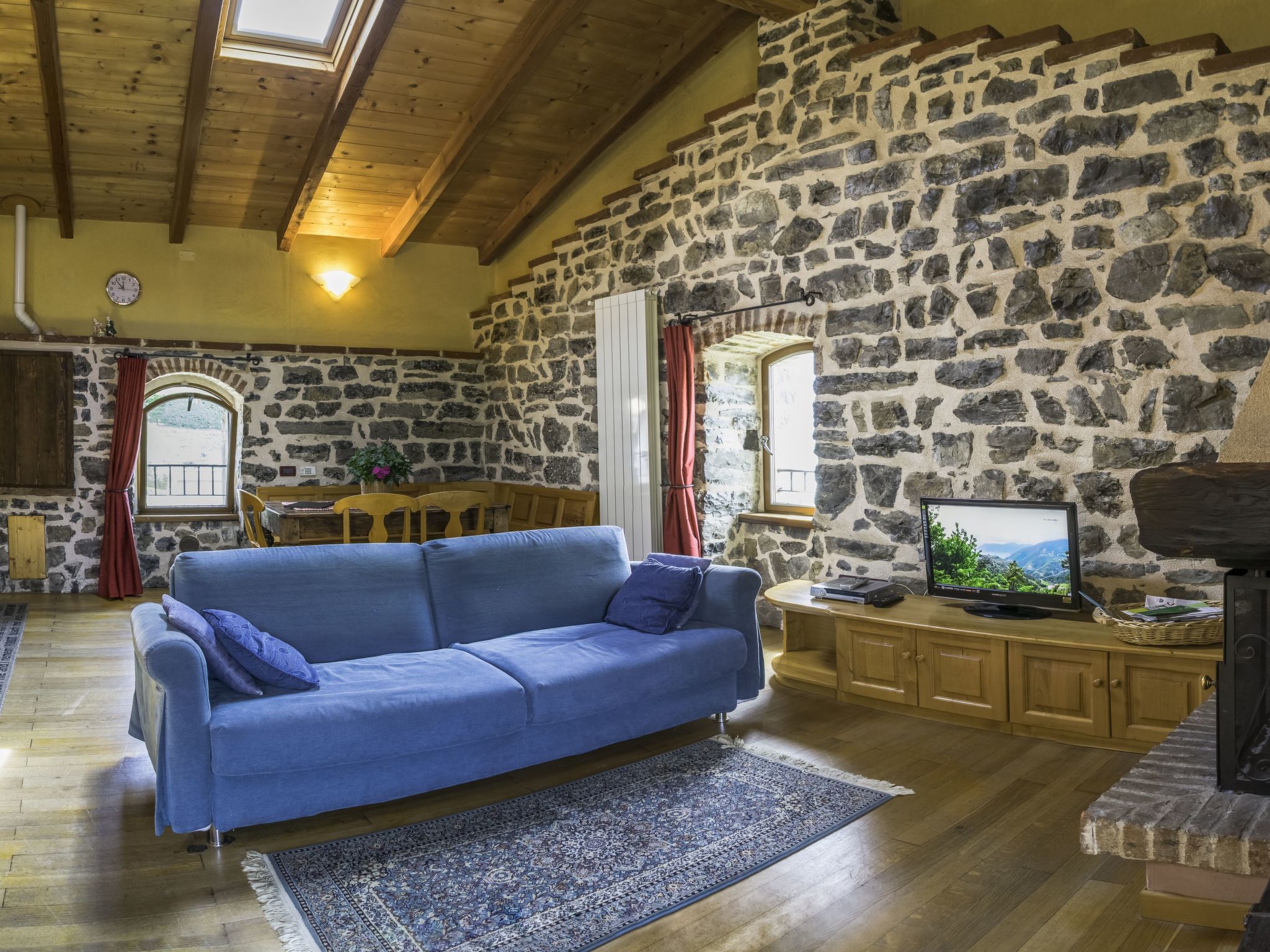 Open Space Penthouse im Schloss mit Seeblick-Binnen