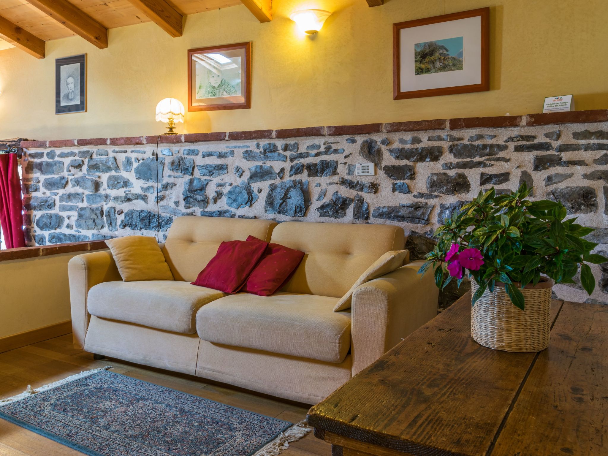 Open Space Penthouse im Schloss mit Seeblick-Binnen