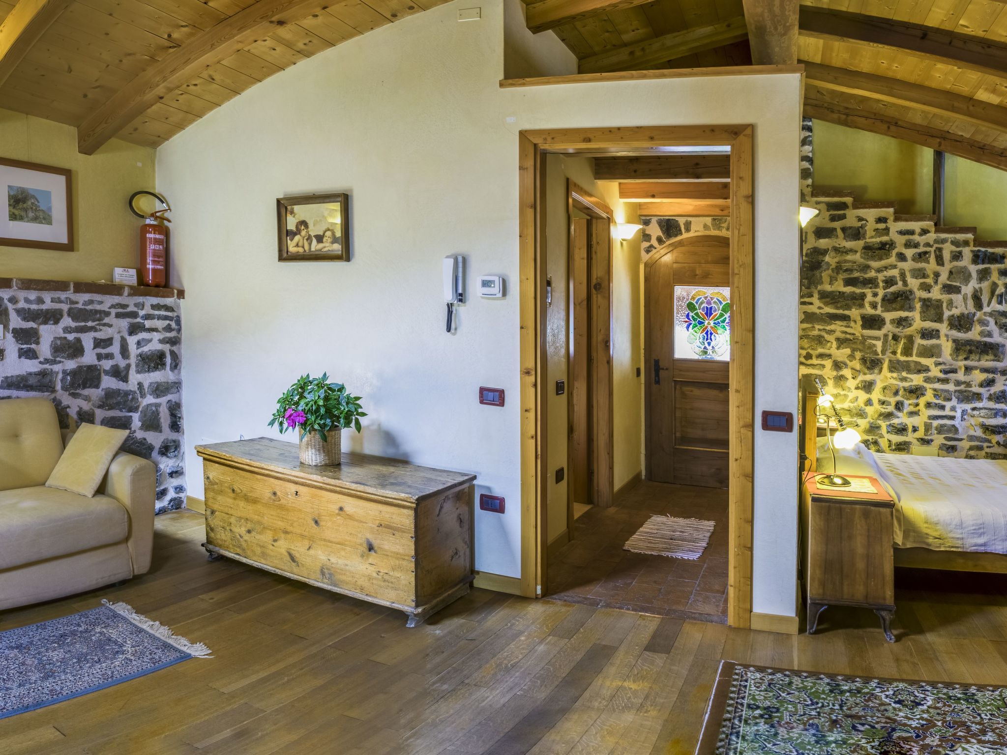 Open Space Penthouse im Schloss mit Seeblick-Binnen