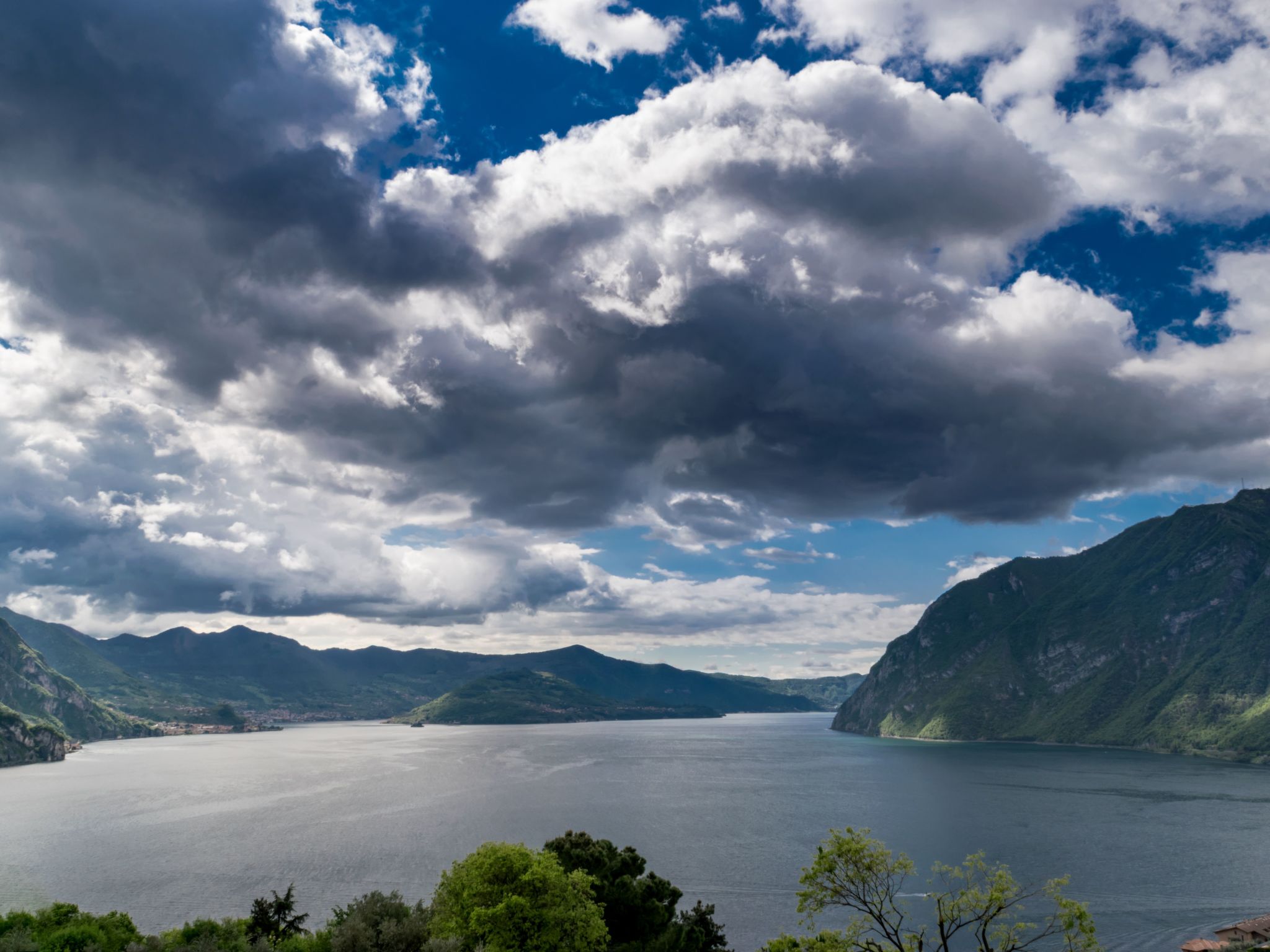 Open Space Penthouse im Schloss mit Seeblick-Binnen