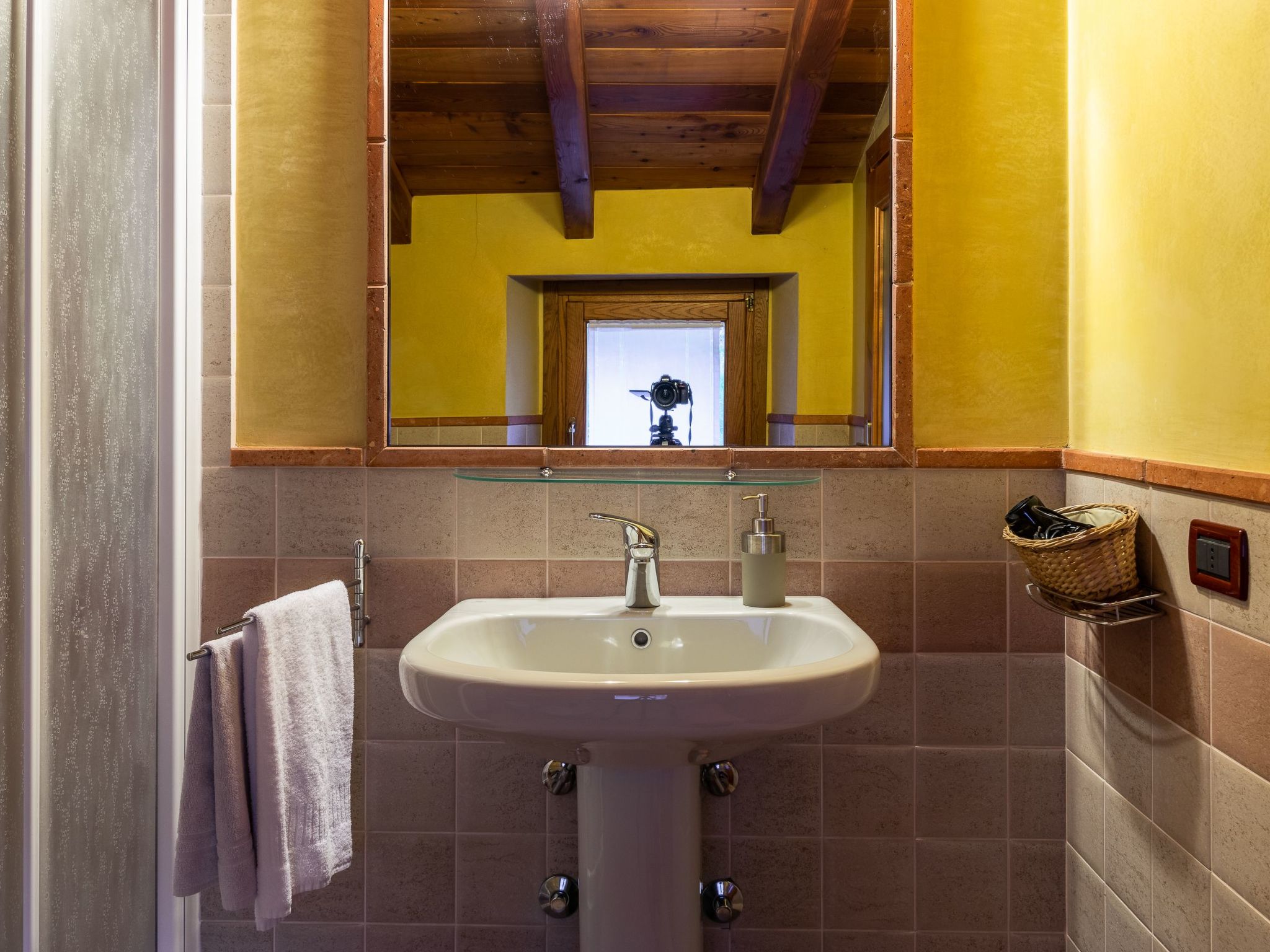 Dreistöckiges Apartment in einem historischen Gebäude-Binnen