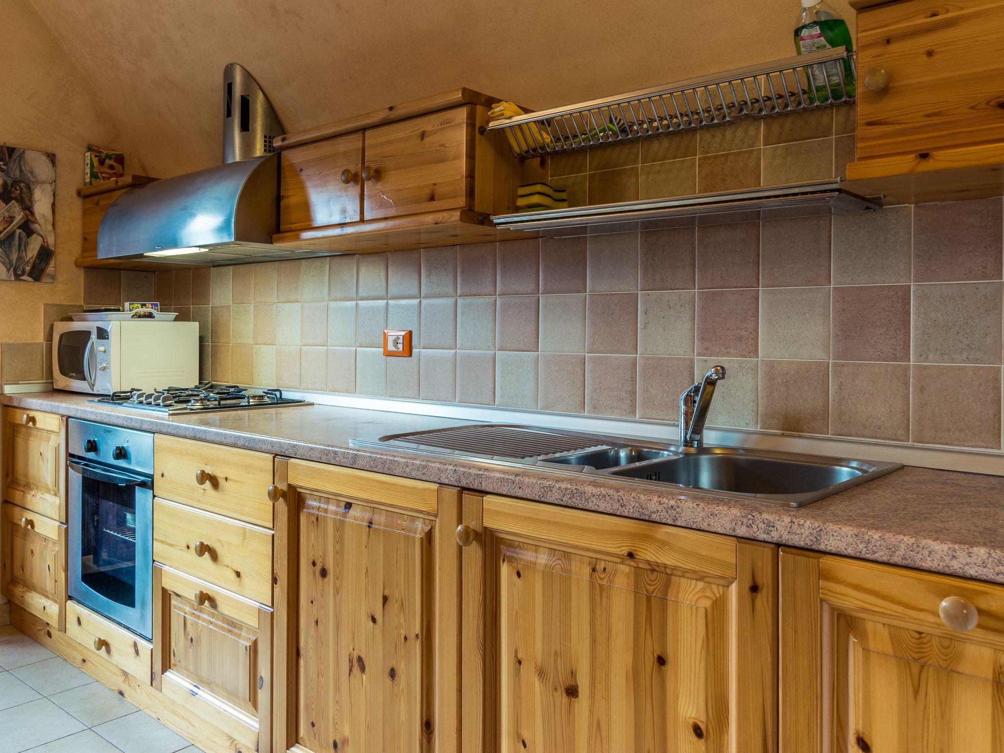 Wohnung in Riva Di Solto mit Kleinem Garten-Binnen