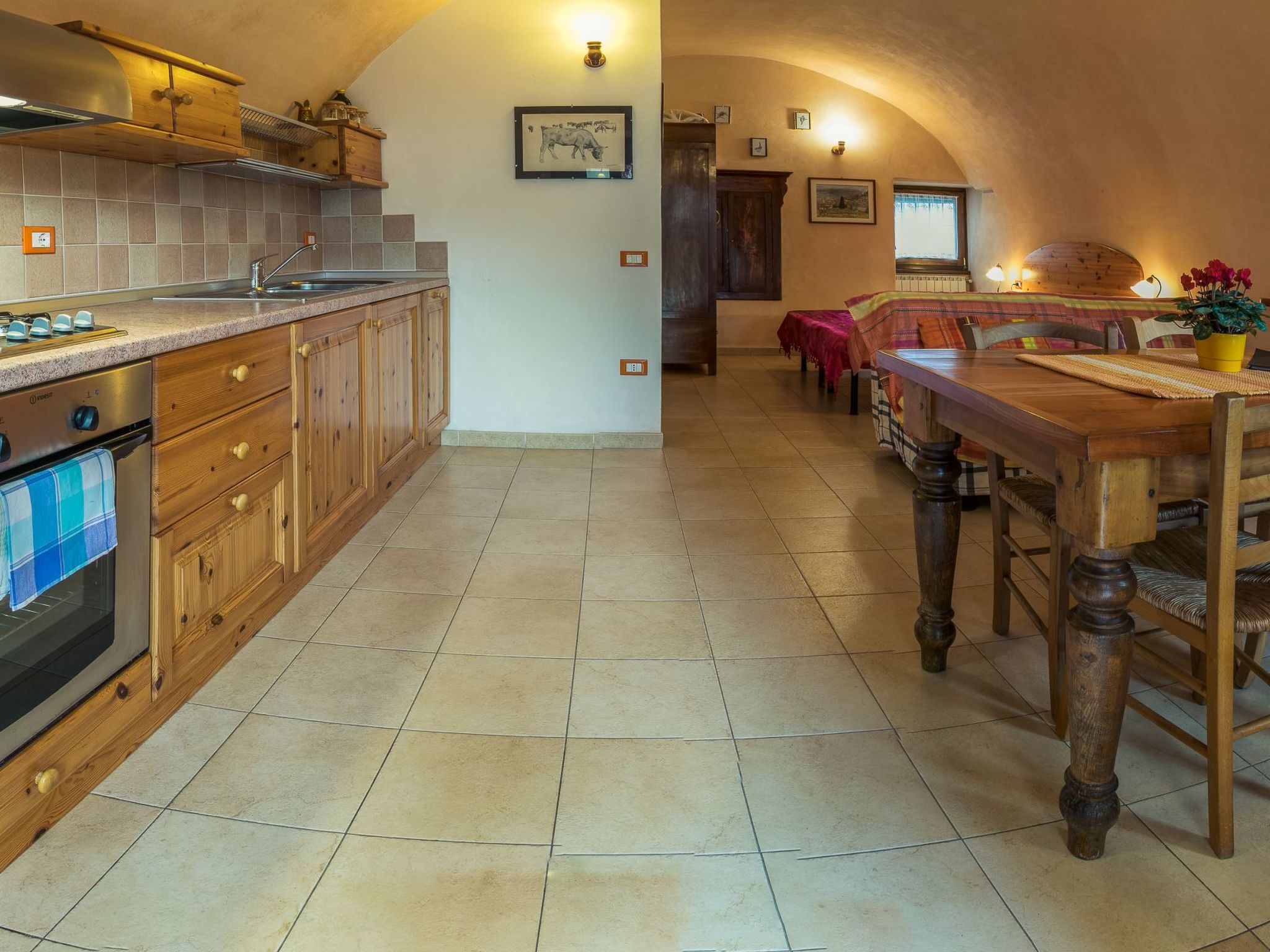 Wohnung in Riva Di Solto mit Kleinem Garten-Binnen