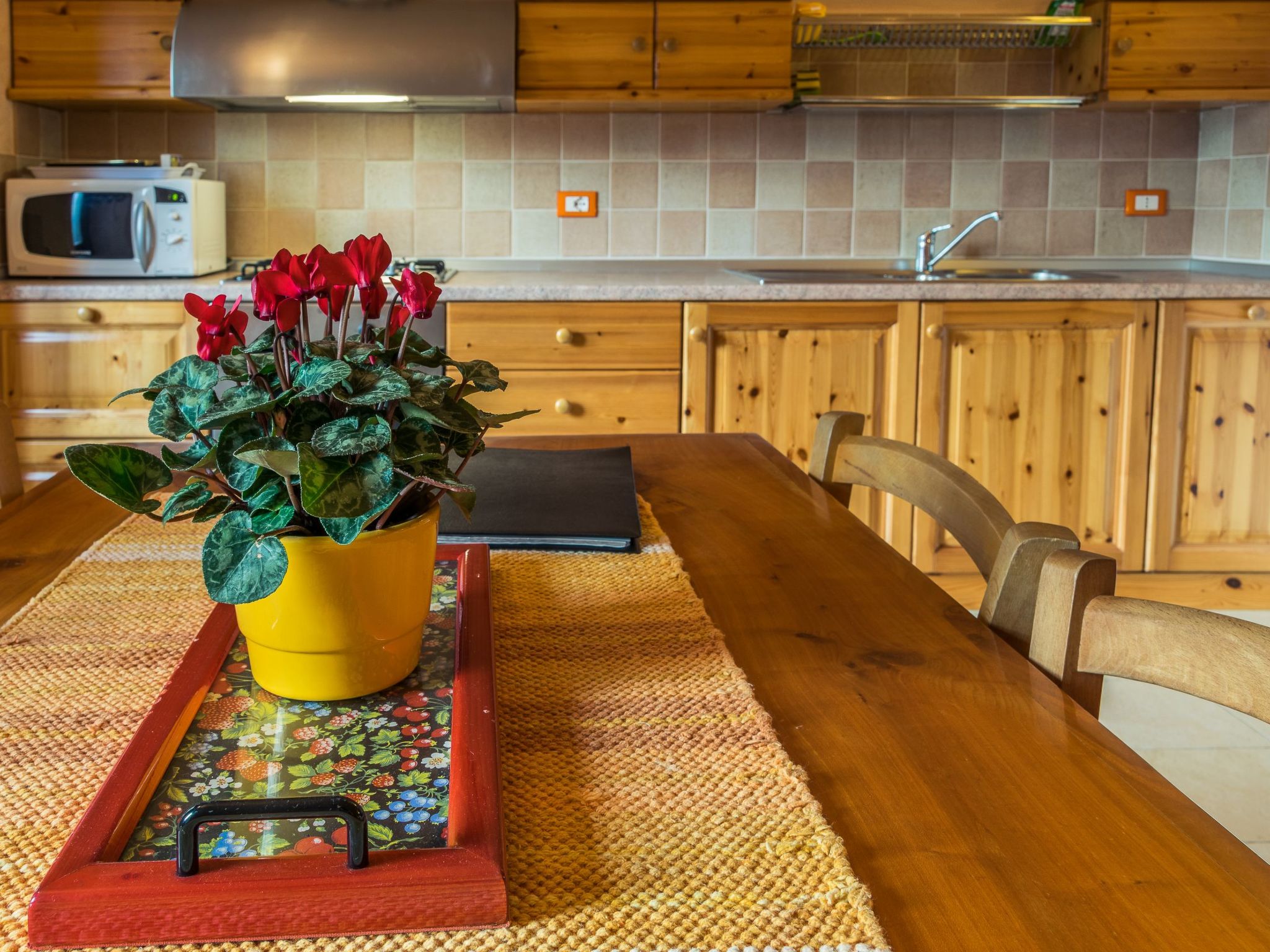 Wohnung in Riva Di Solto mit Kleinem Garten-Binnen