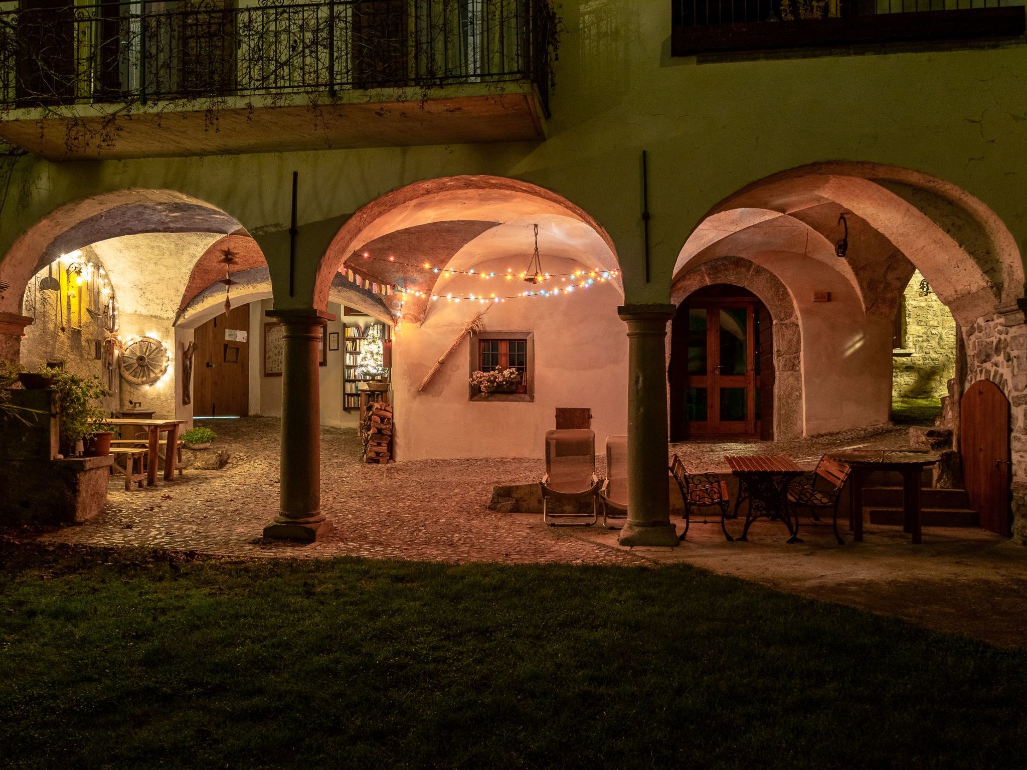 Wohnung in Riva Di Solto mit Kleinem Garten-Binnen