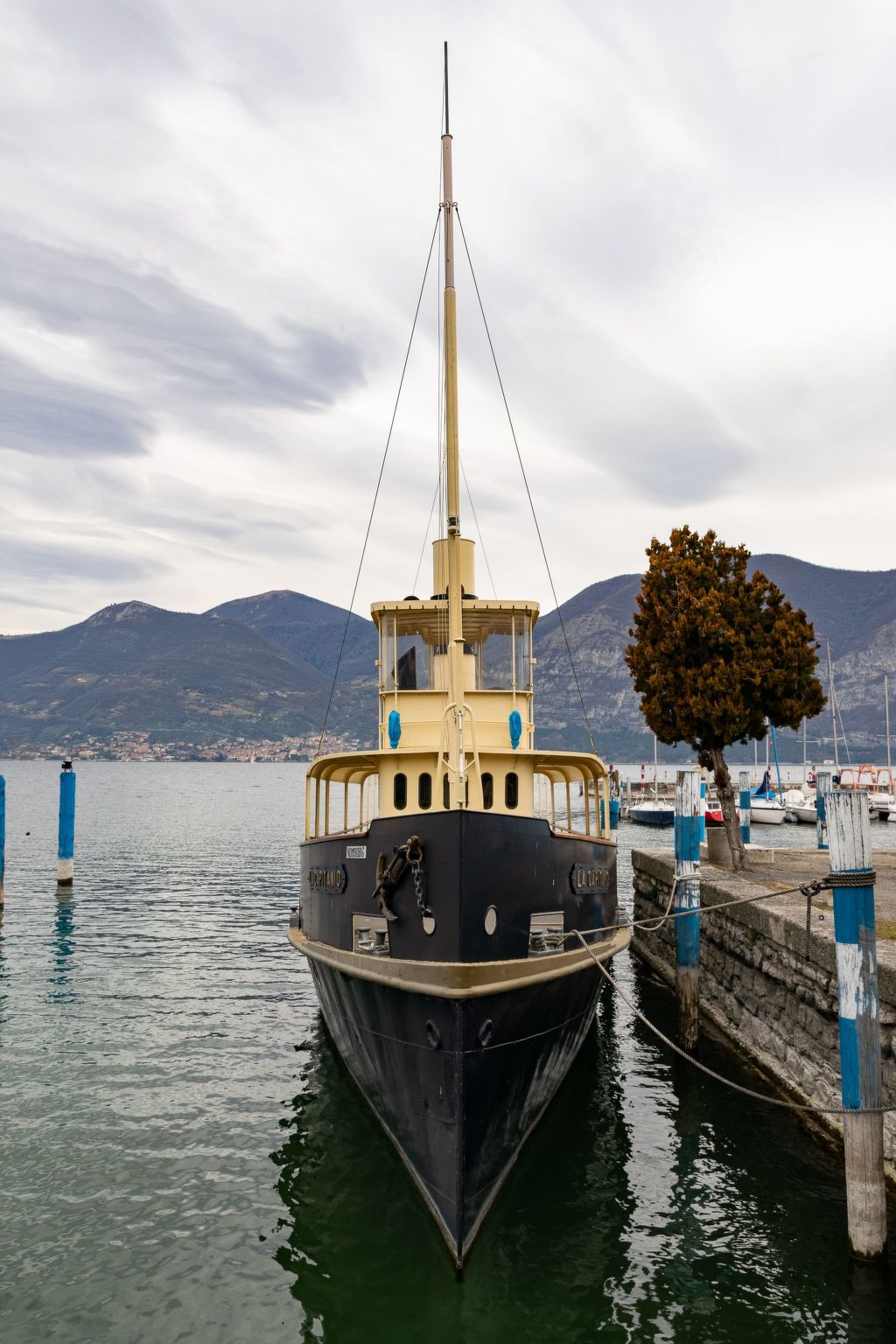 Wohnung in Riva Di Solto mit Kleinem Garten-Binnen