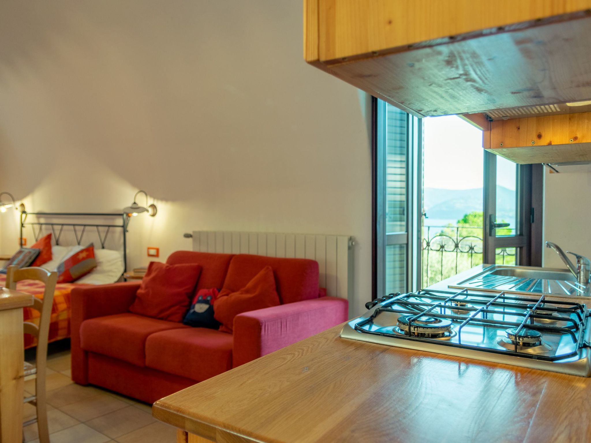 Studio-Apartment mit Balkon mit Seeblick und Zugang zum Garten-Binnen