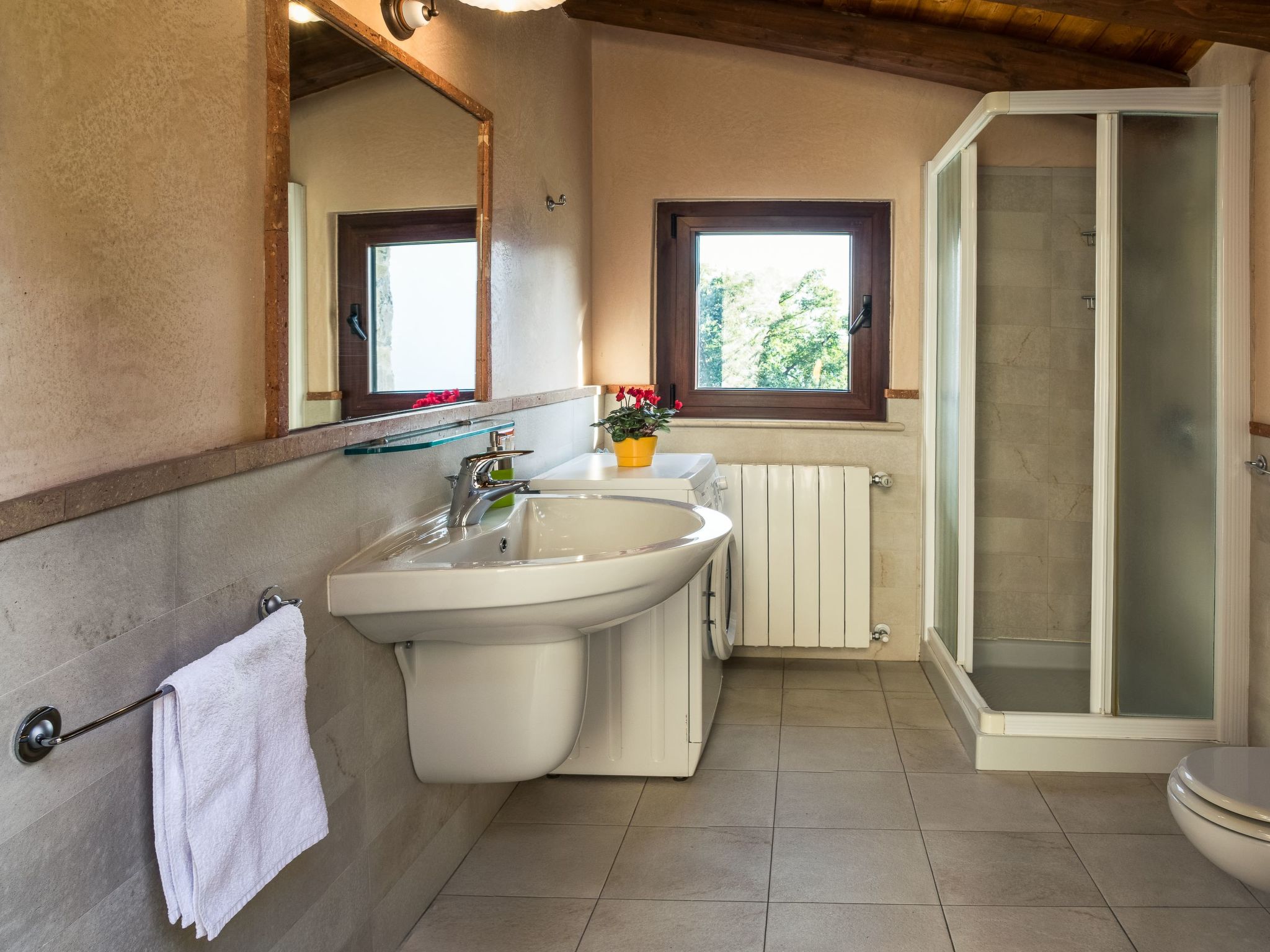 Studio-Apartment mit Balkon mit Seeblick und Zugang zum Garten-Binnen