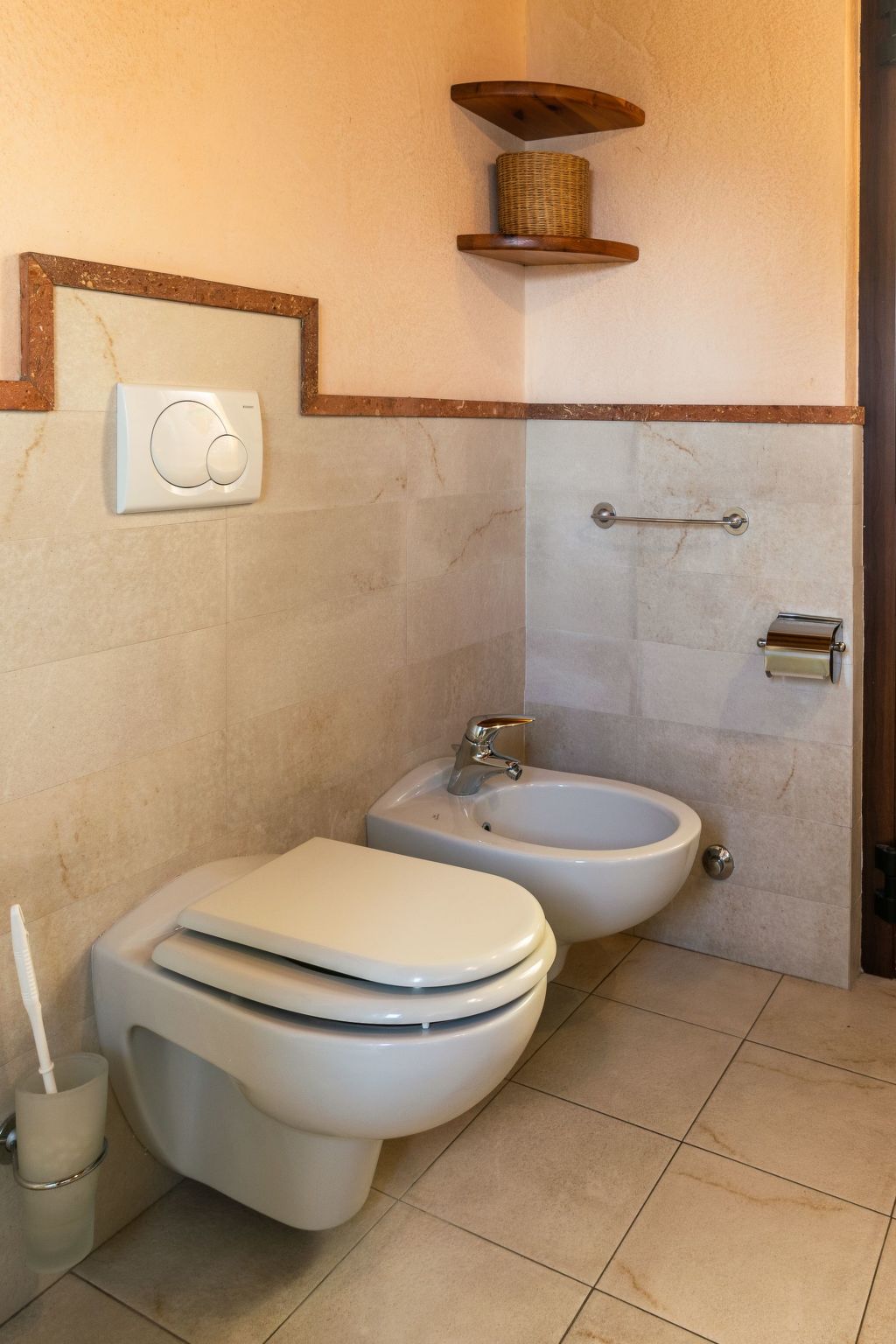 Studio-Apartment mit Balkon mit Seeblick und Zugang zum Garten-Binnen