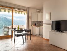 Studio aan het Iseomeer met panoramisch uitzicht en balkon - thumbnail 4