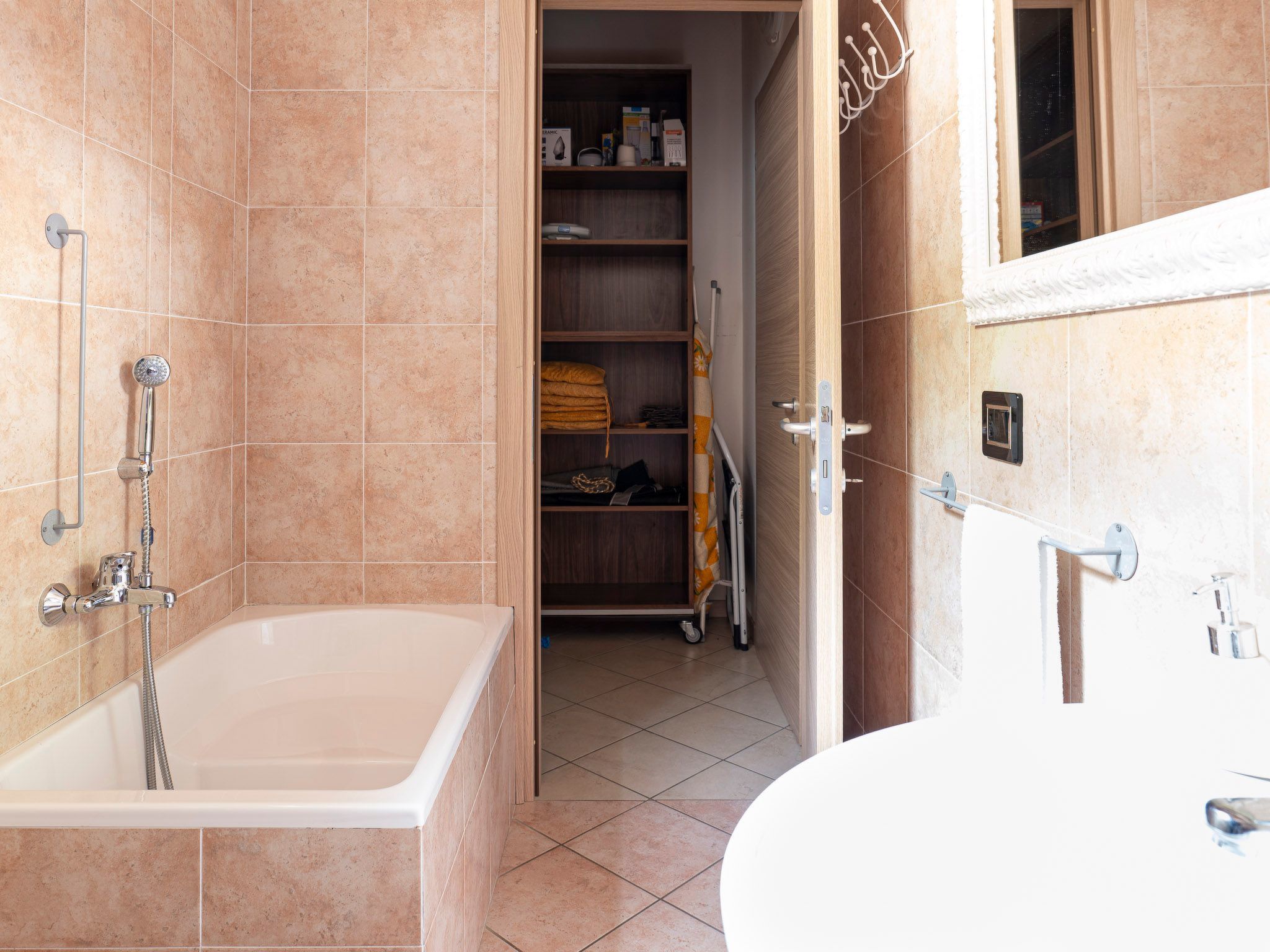 'La Villetta' mit Schwimmbad-Binnen