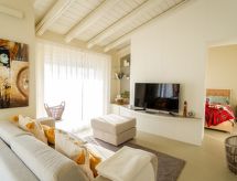 Luxe appartement met panoramisch terras en verwarmd zwembad aan het Iseomeer - thumbnail 6