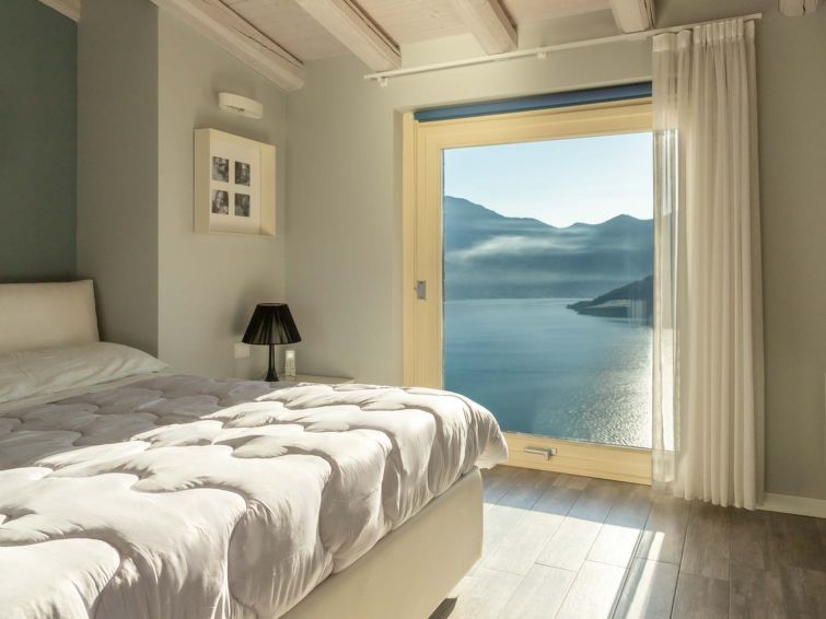 'Delfi' Mit Pool - Iseo