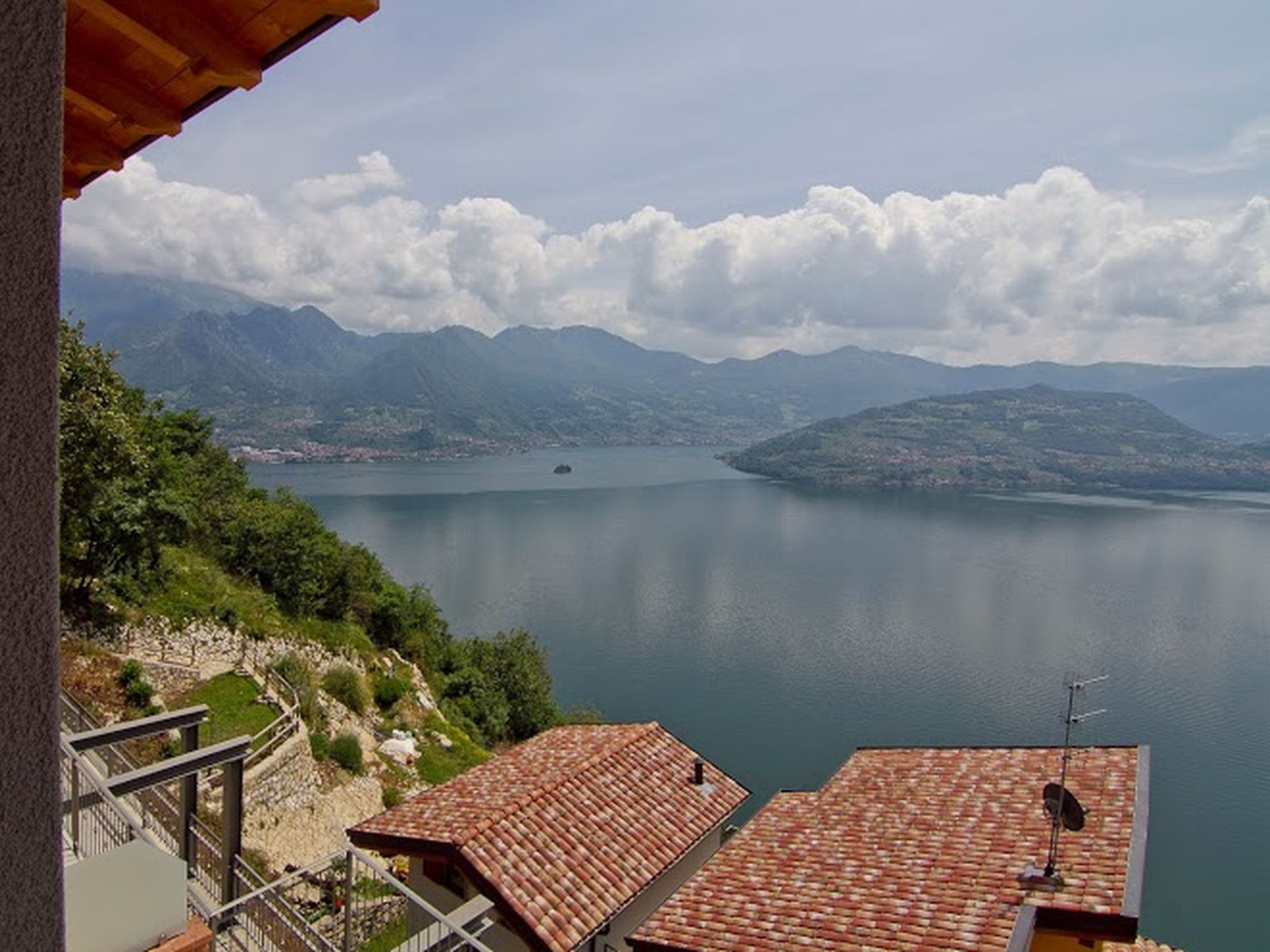 Beatrice - Haus mit Pool und Terrasse am Iseosee-Drinnen