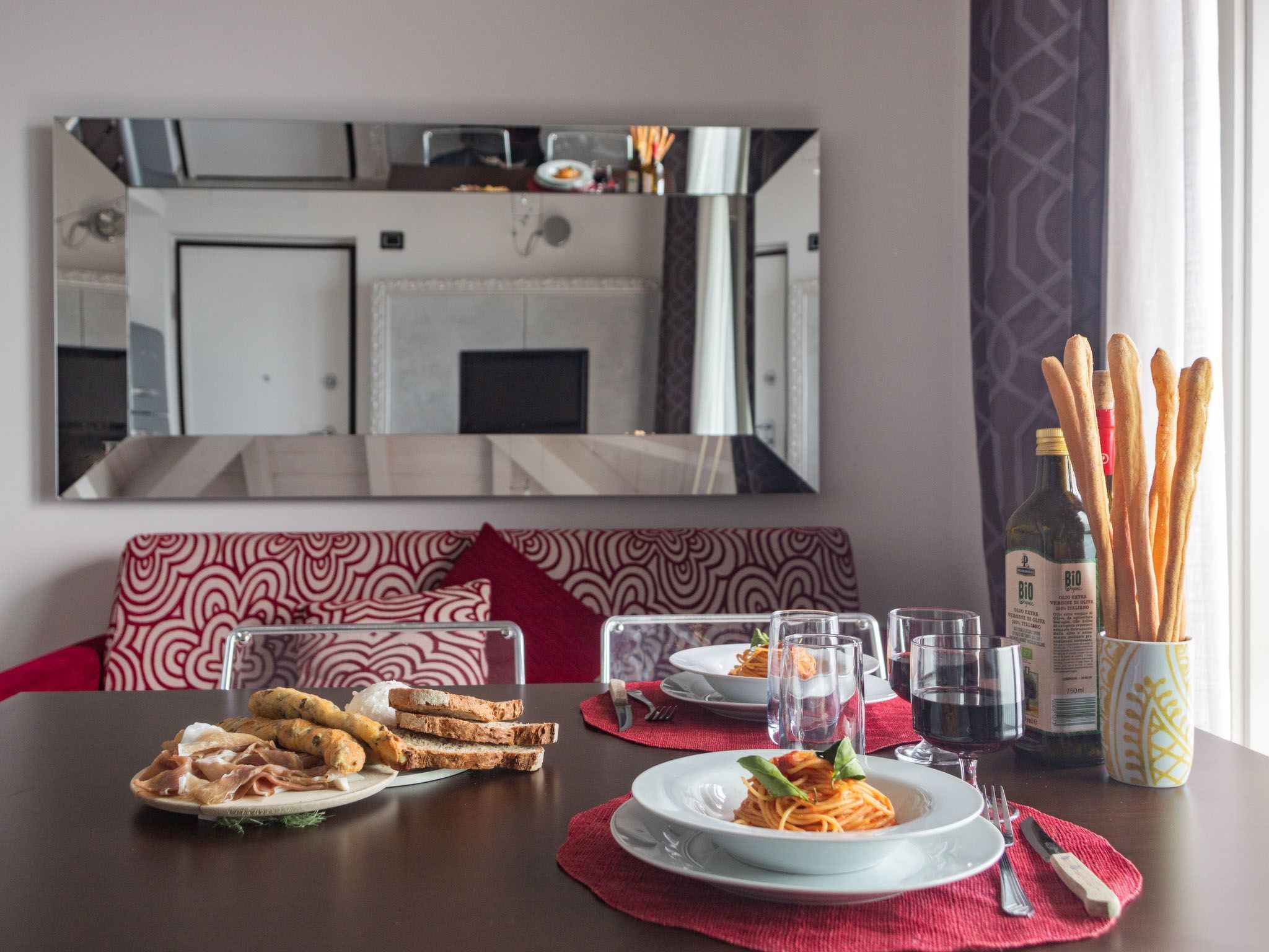 Beatrice - Haus mit Pool und Terrasse am Iseosee-Drinnen