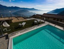 Terrazza a Lago - Dreizimmerwohnung mit Terrasse und Schwimmbad