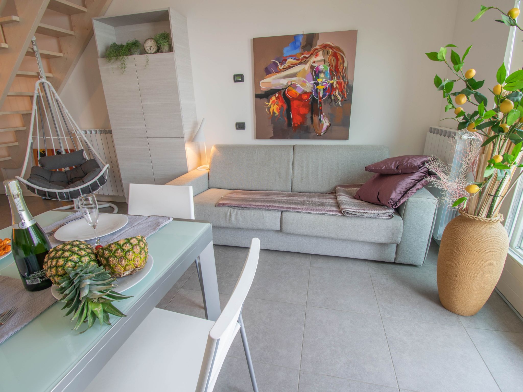 Terrazza a Lago - Dreizimmerwohnung mit Terrasse und Schwimmbad-Binnen