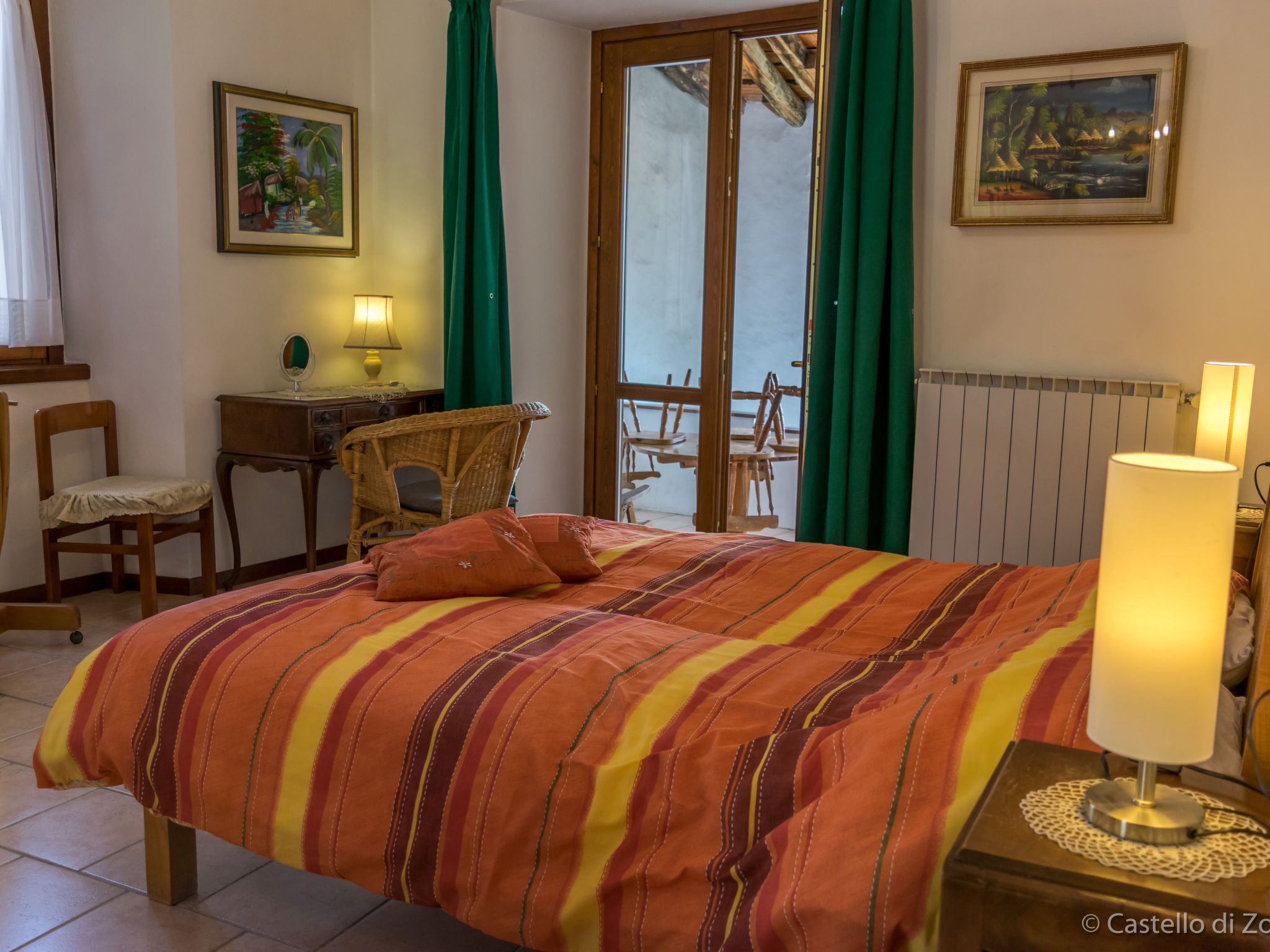 Historisches Haus mit Seeblick-Binnen