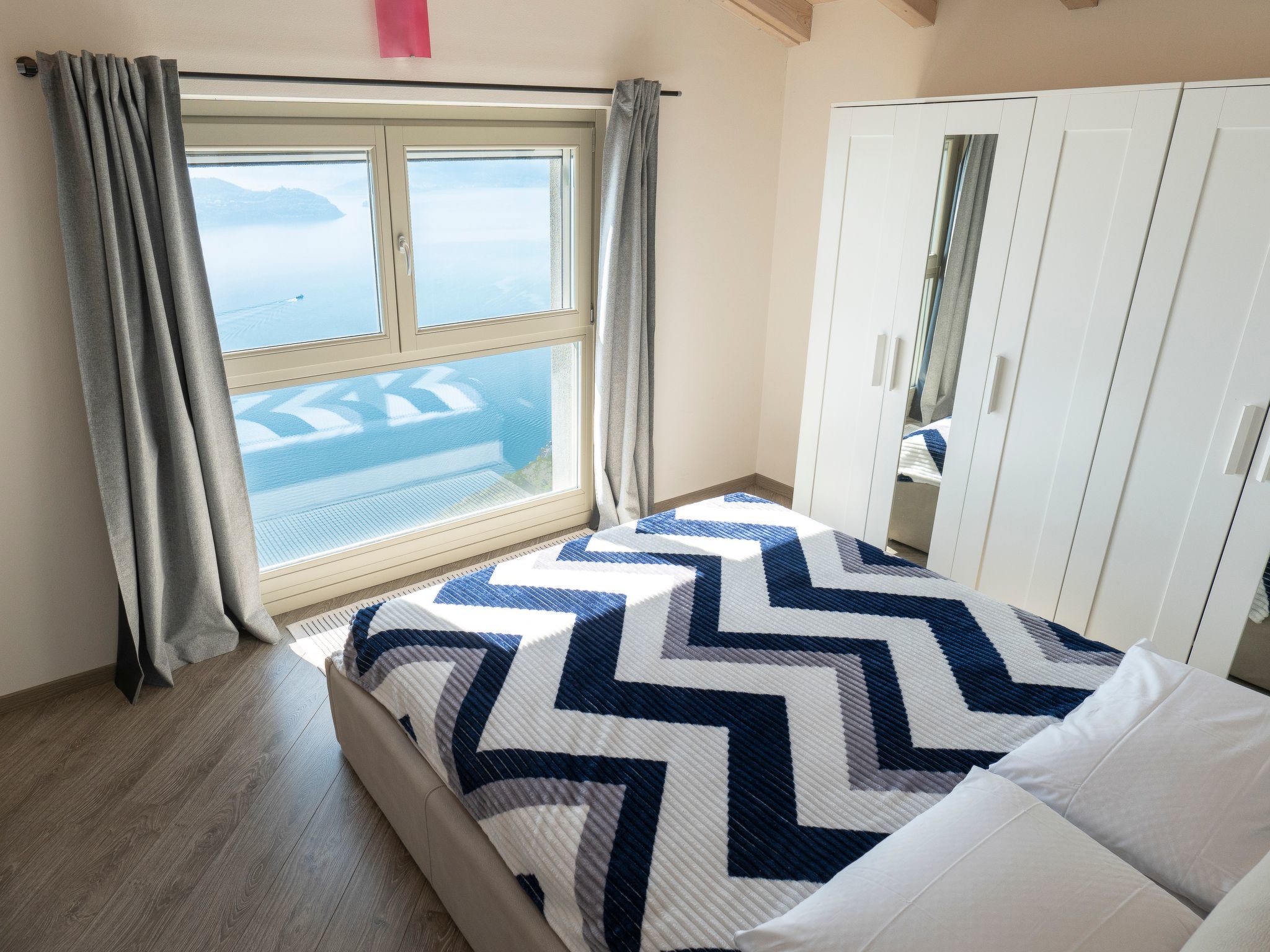 Cherubino 2", Dreizimmerwohnung mit Pool und Terrasse-Binnen