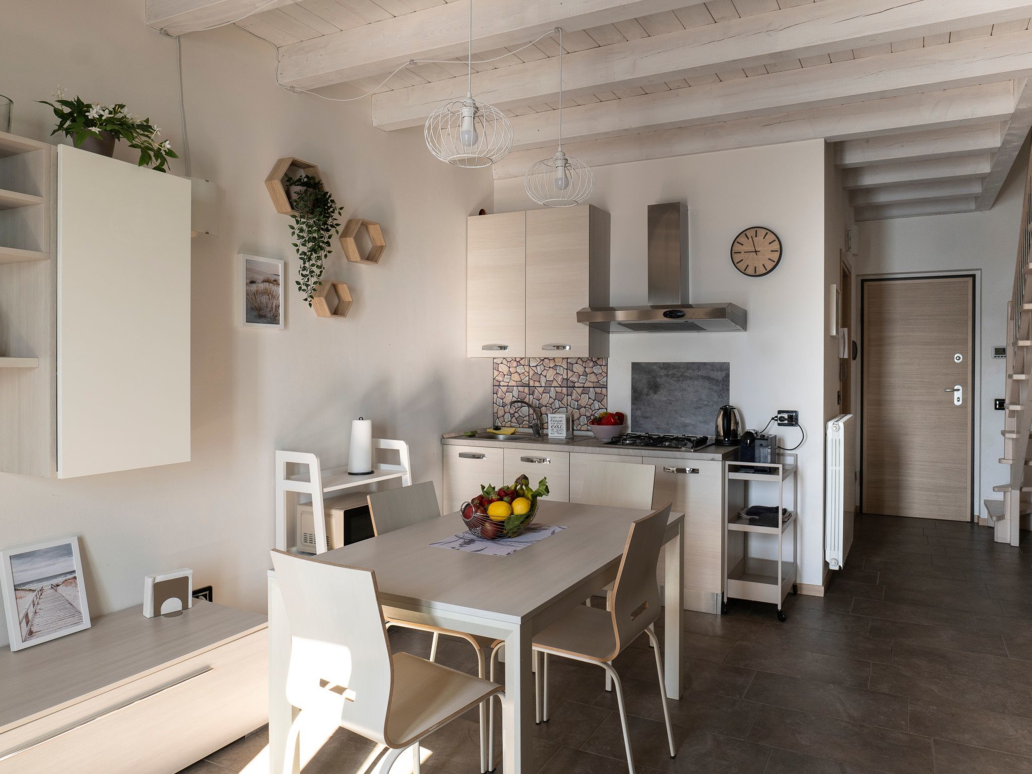 Cherubino 2", Dreizimmerwohnung mit Pool und Terrasse-Binnen