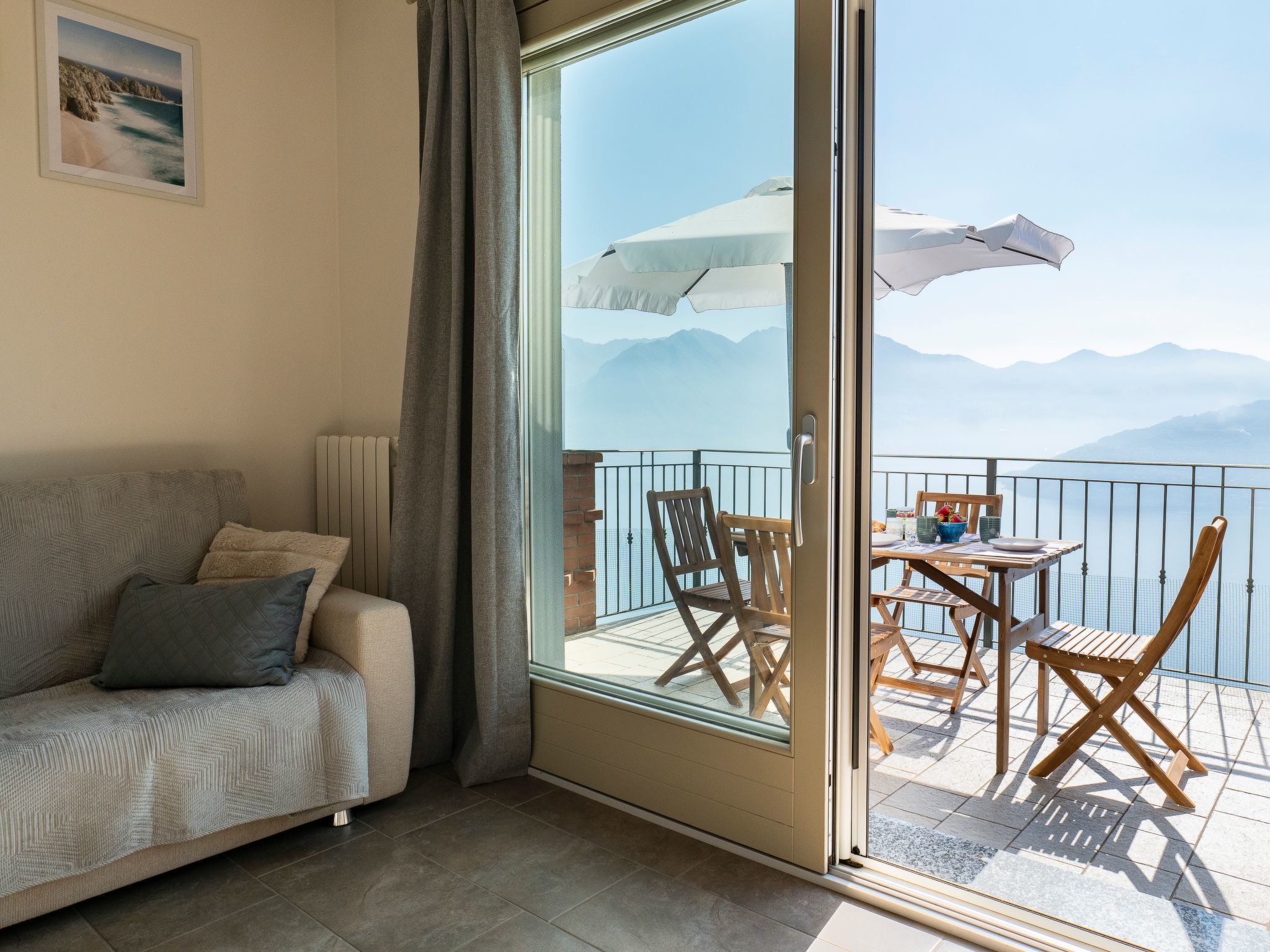 Cherubino 2", Dreizimmerwohnung mit Pool und Terrasse-Binnen